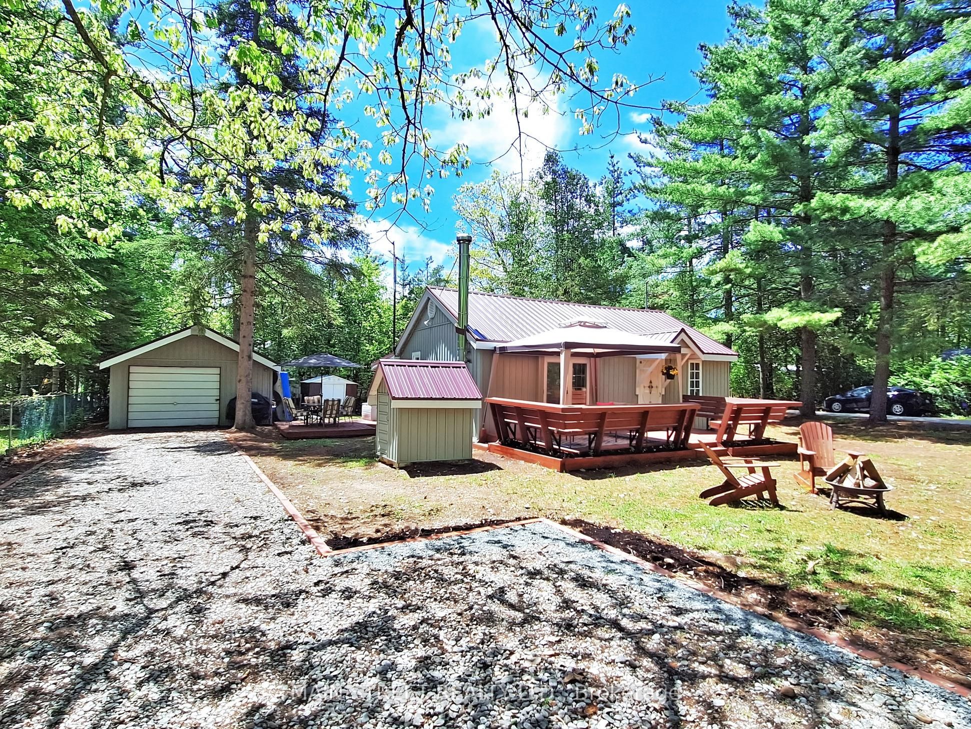 2 Cedarhurst Avenue Property Photo 1