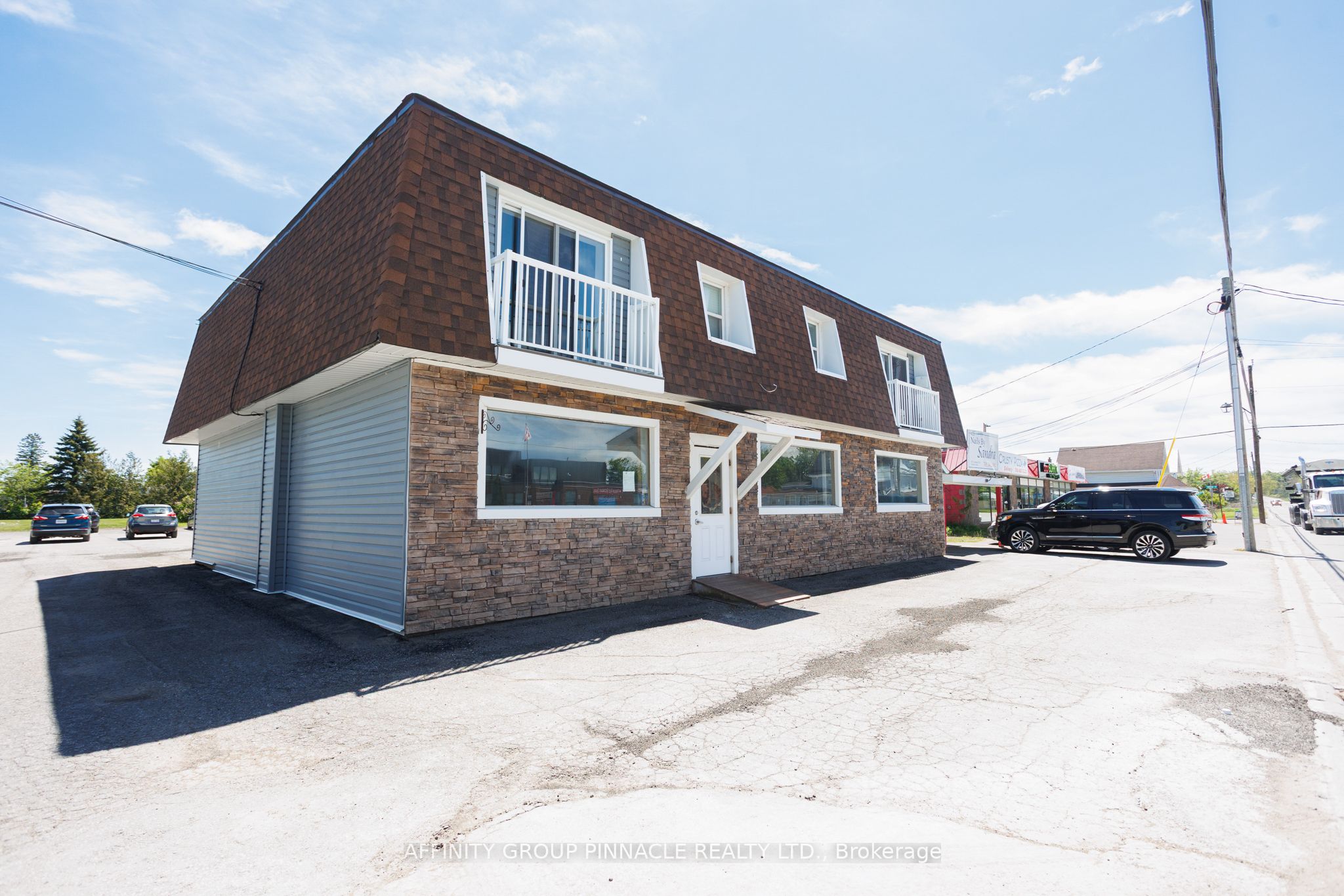 65 Lindsay Street Property Photo 1