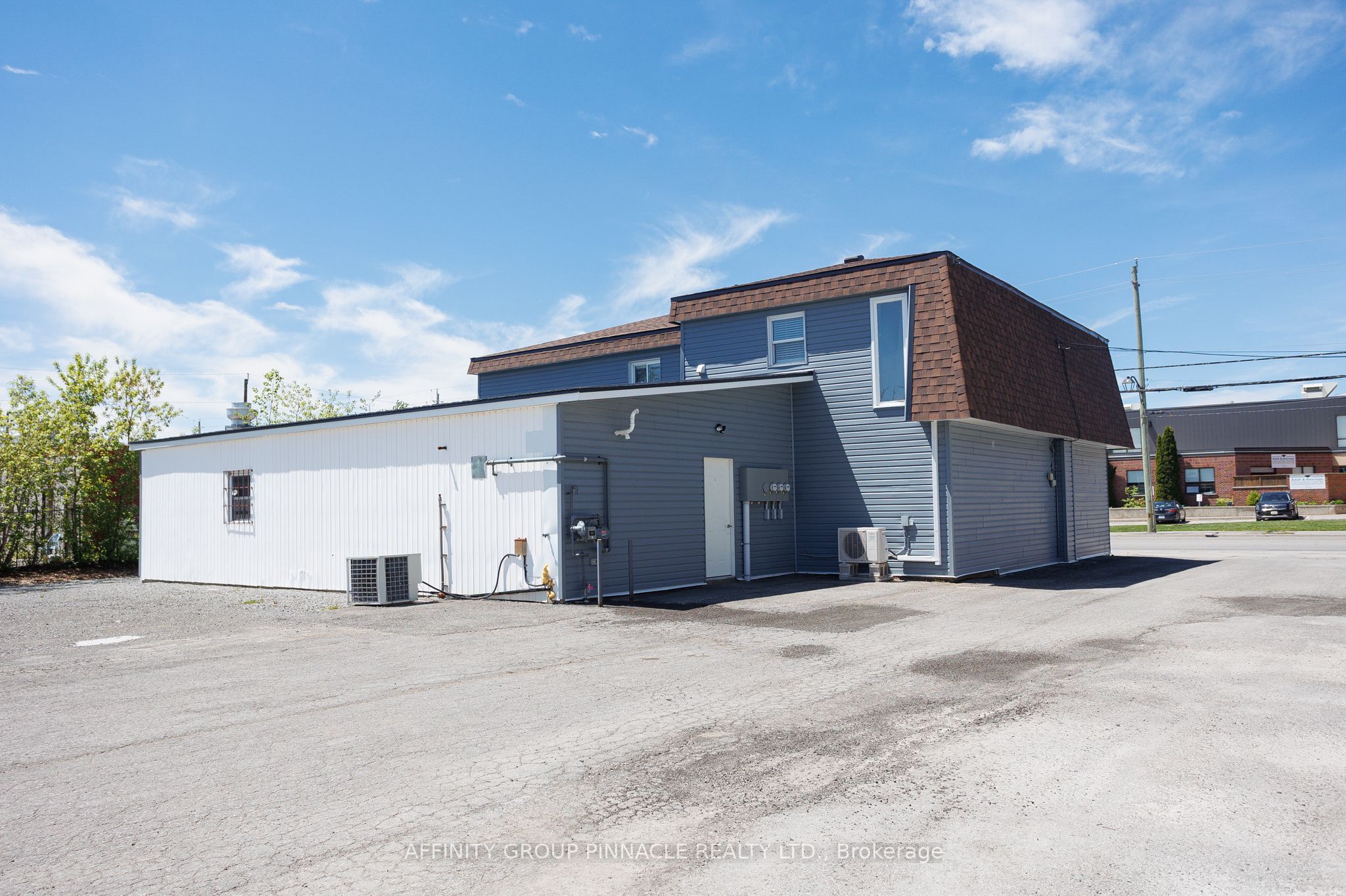 65 Lindsay Street Property Photo 10