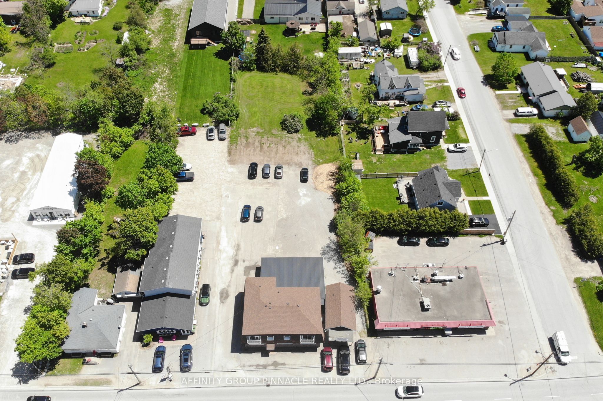 65 Lindsay Street Property Photo 30