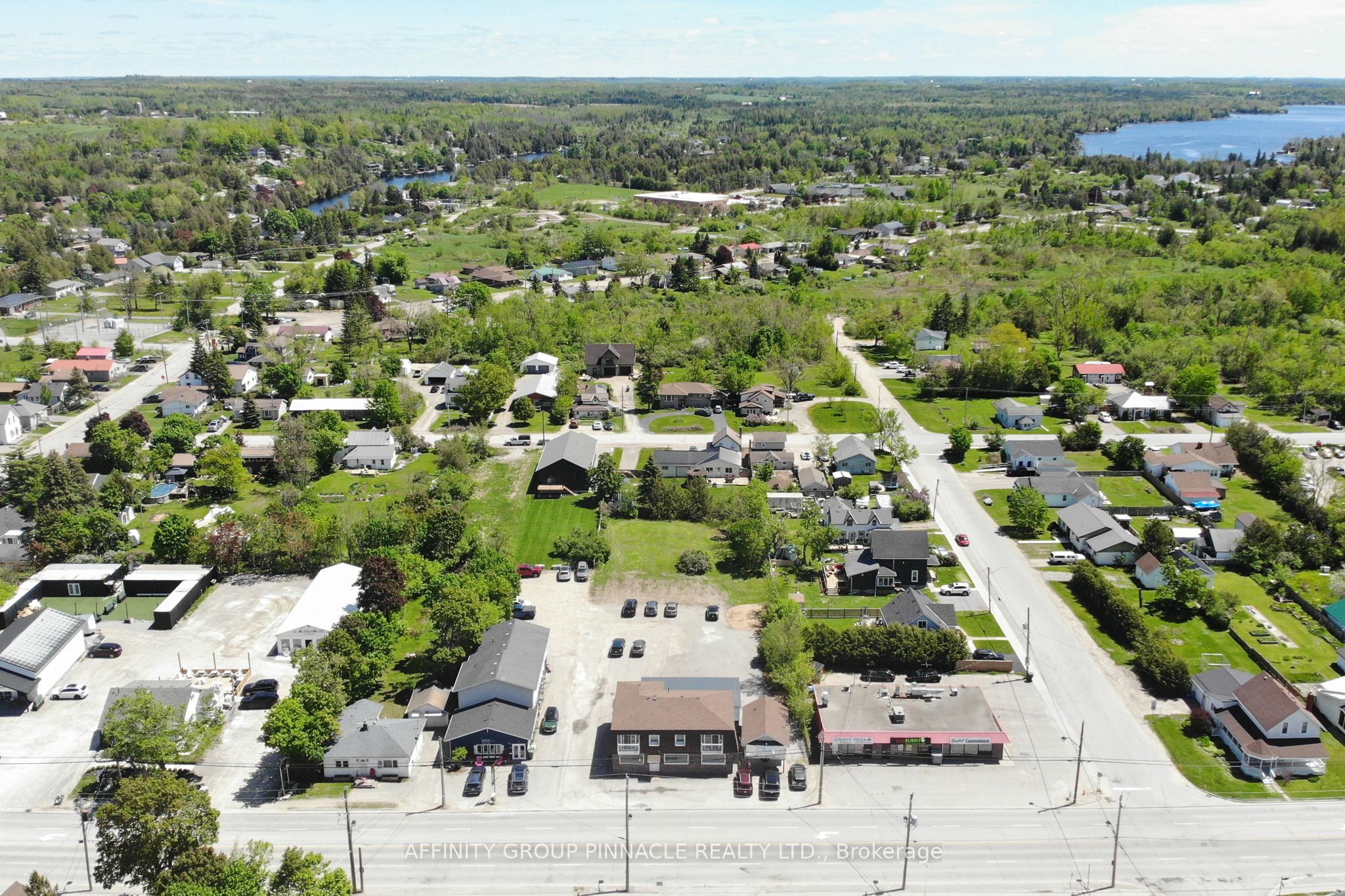 65 Lindsay Street Property Photo 32