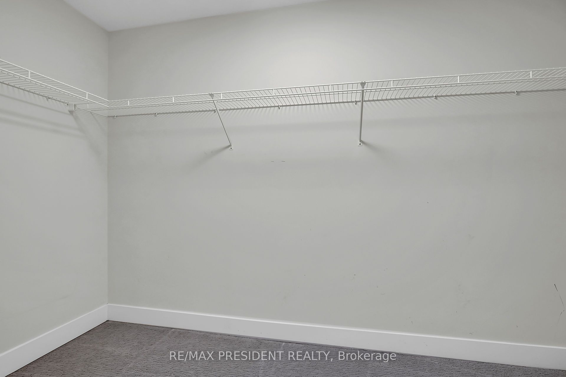 2621 Holbrook Drive 18 Property Photo 19