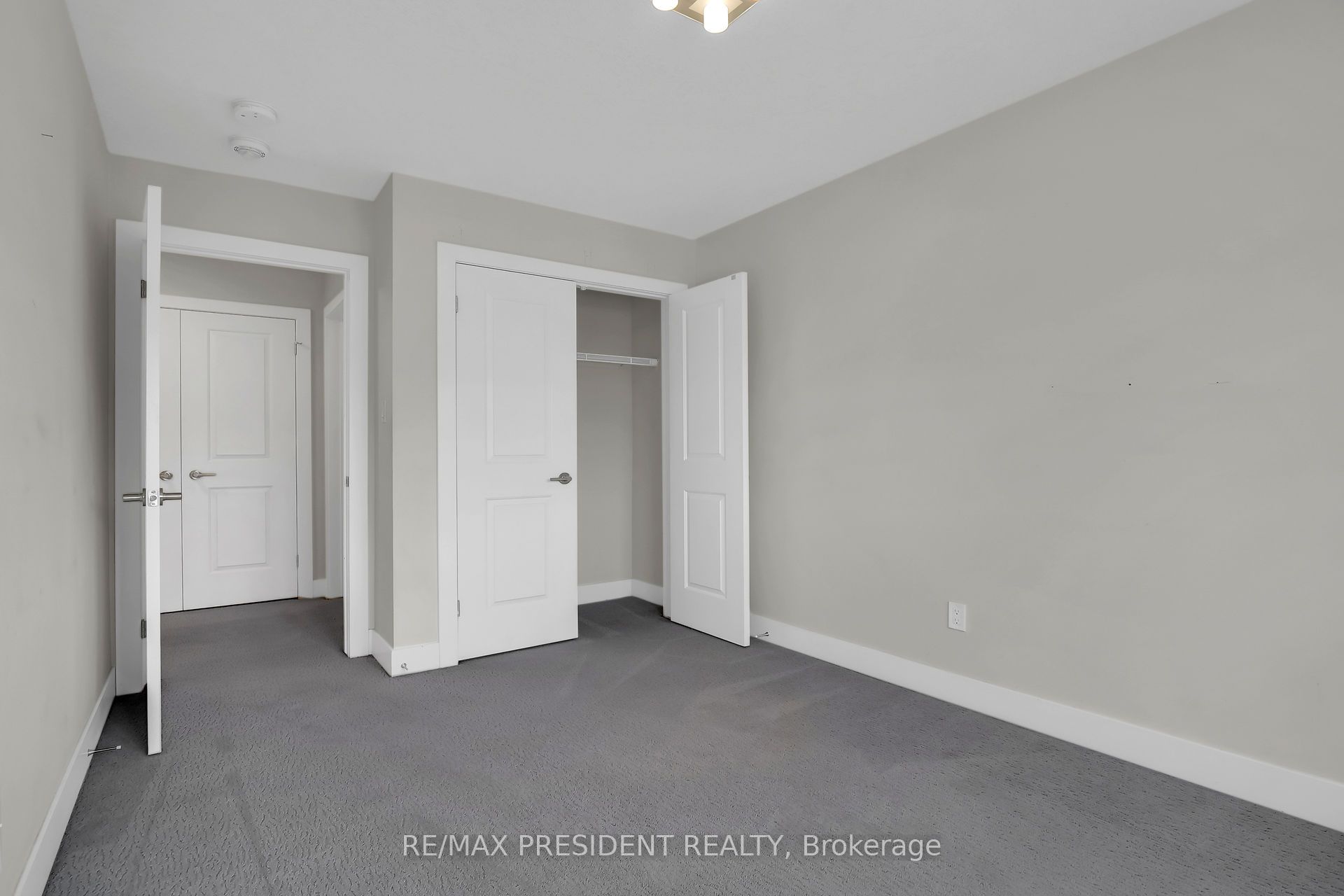 2621 Holbrook Drive 18 Property Photo 23
