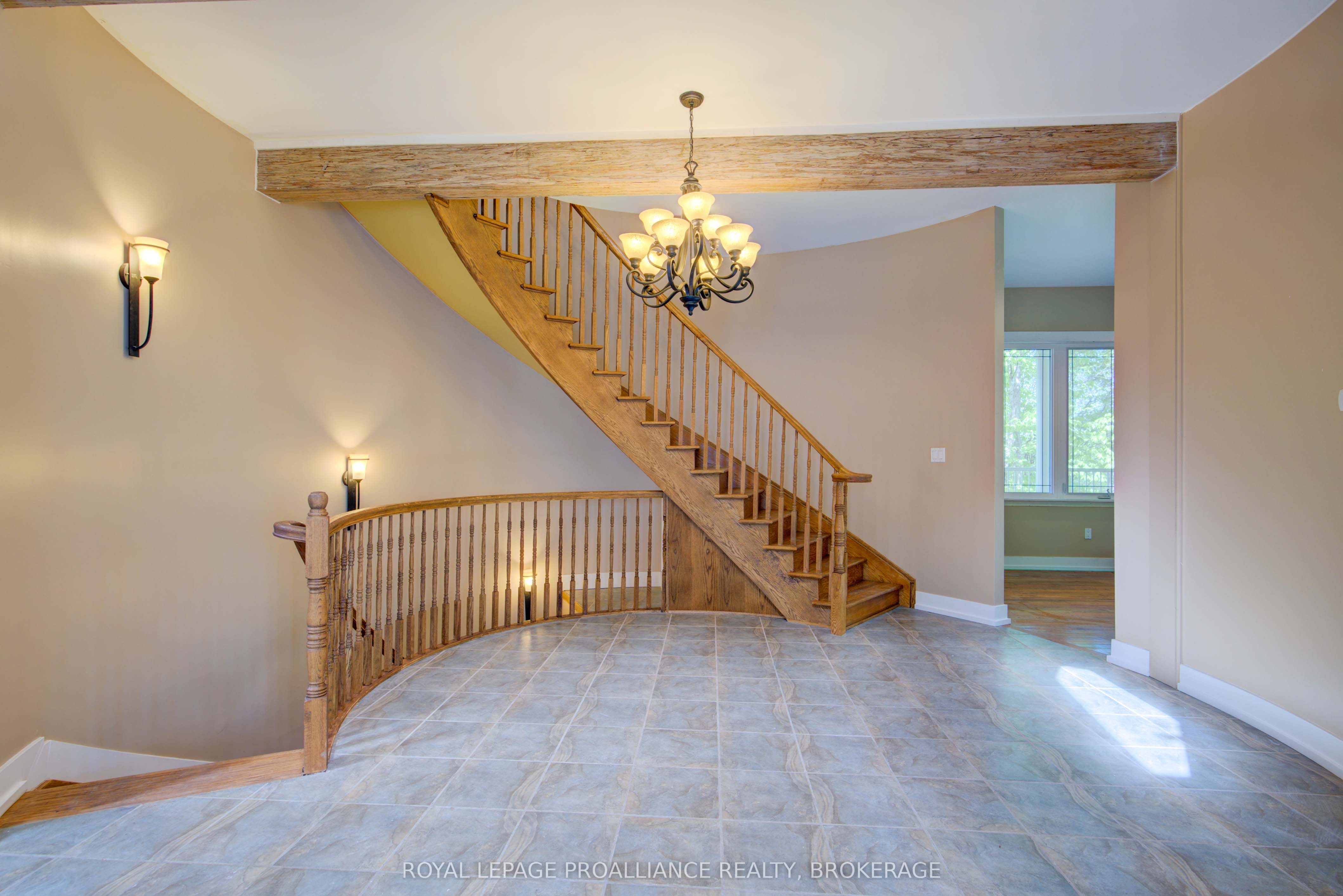 124 Granite Hills Property Photo 10