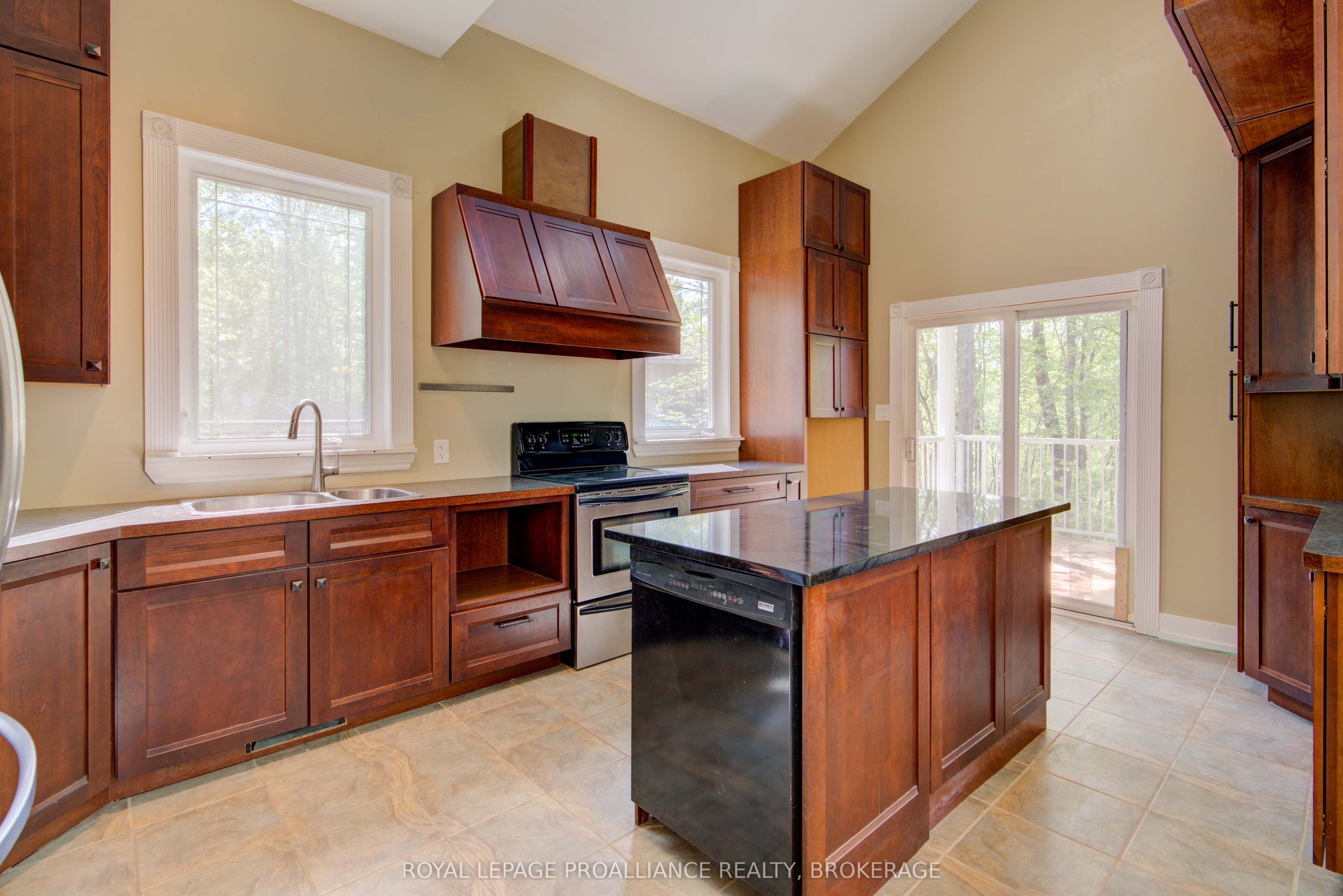 124 Granite Hills Property Photo 14
