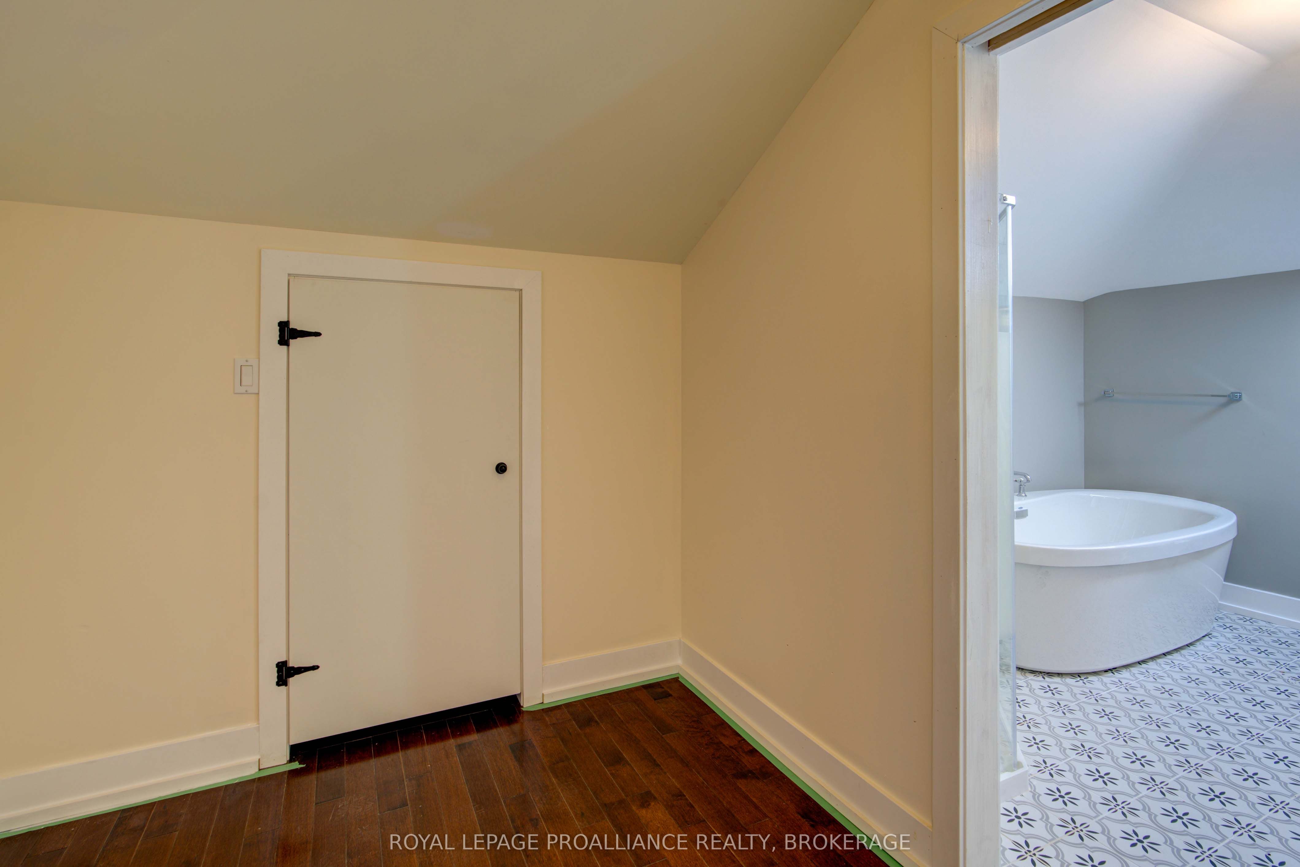 124 Granite Hills Property Photo 34