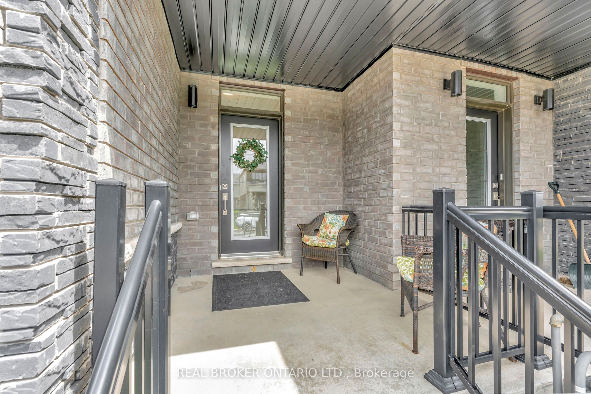 10 Owl Lane Property Photo 3