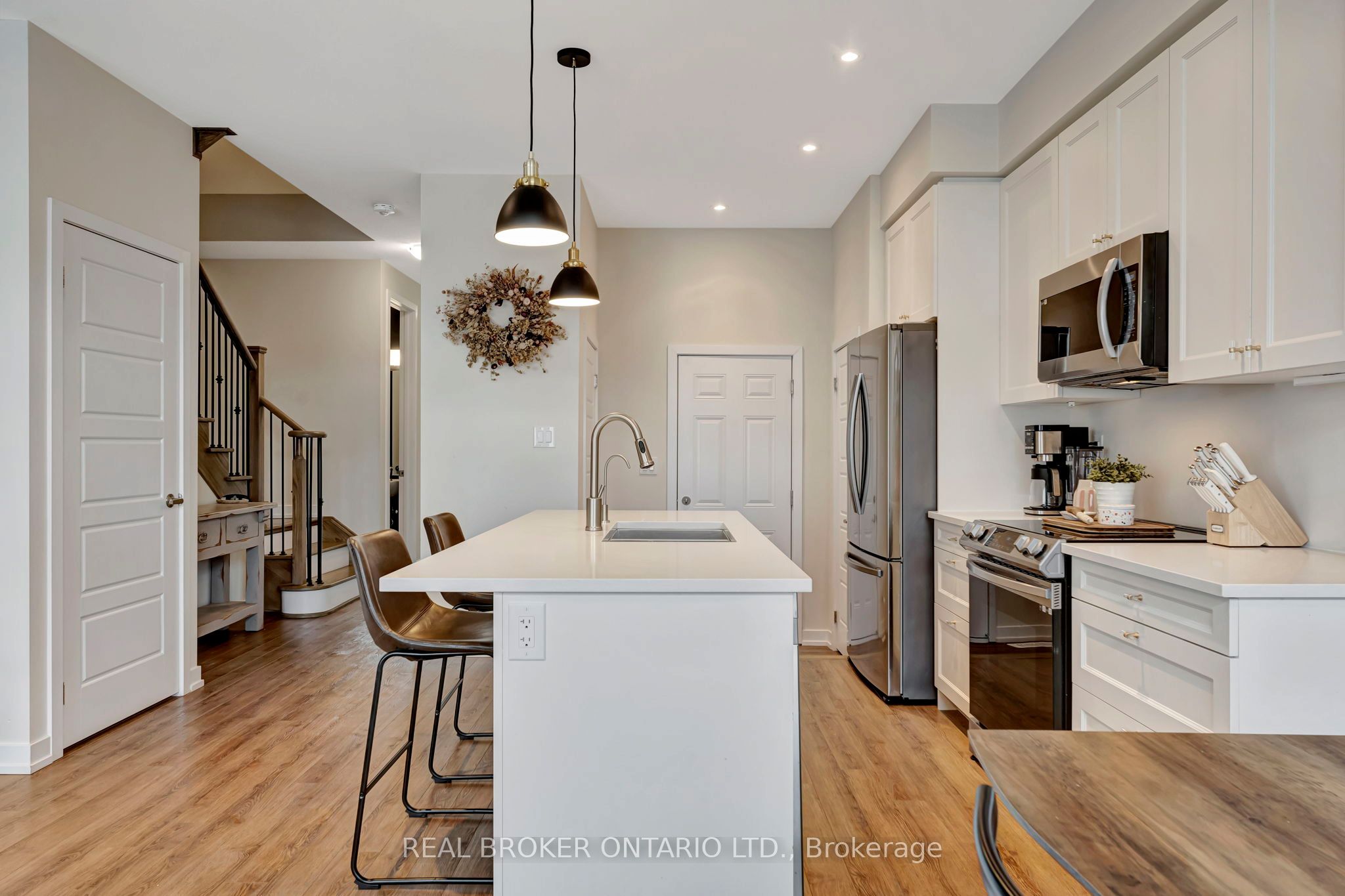 10 Owl Lane Property Photo 11
