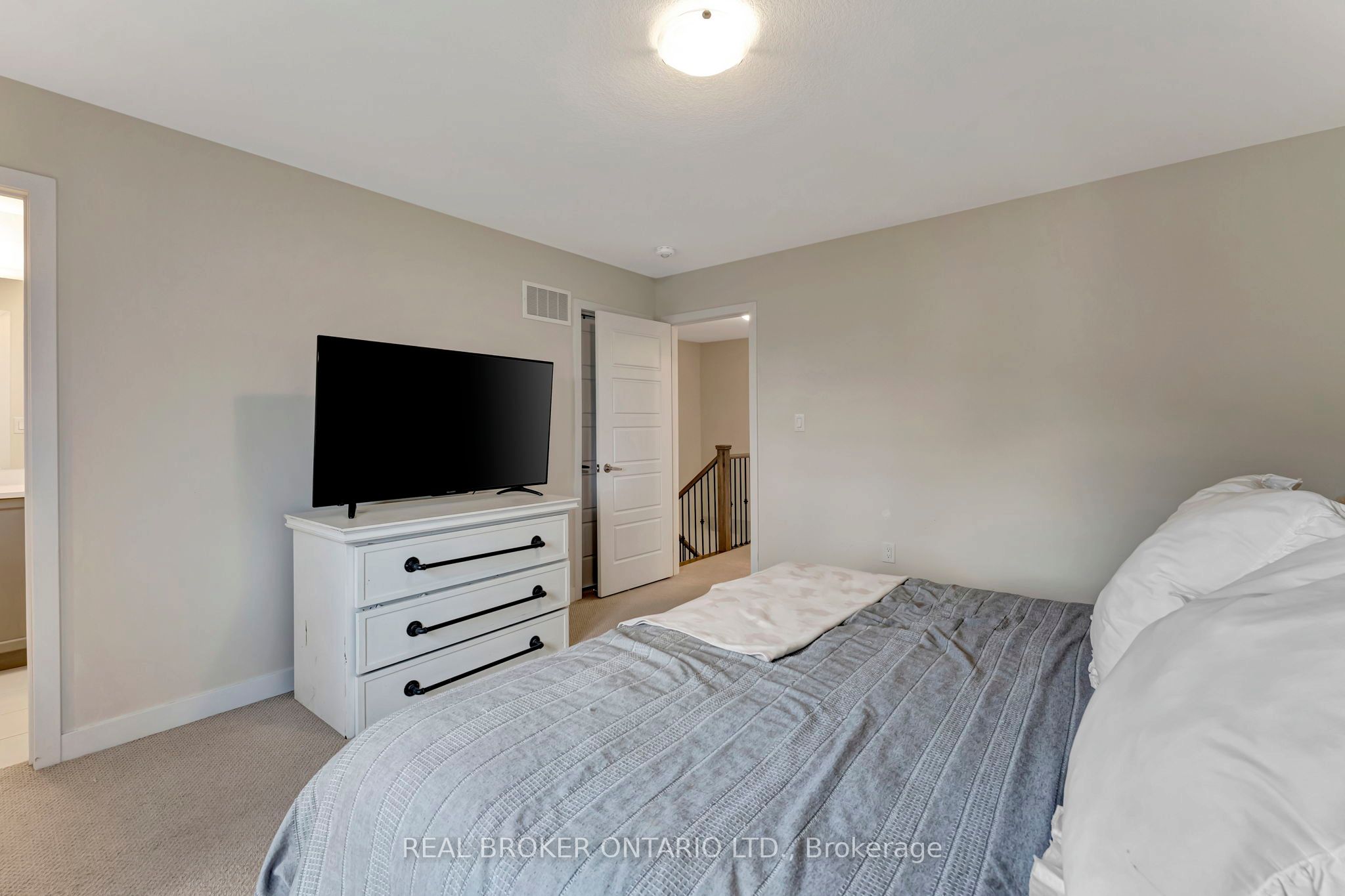 10 Owl Lane Property Photo 24