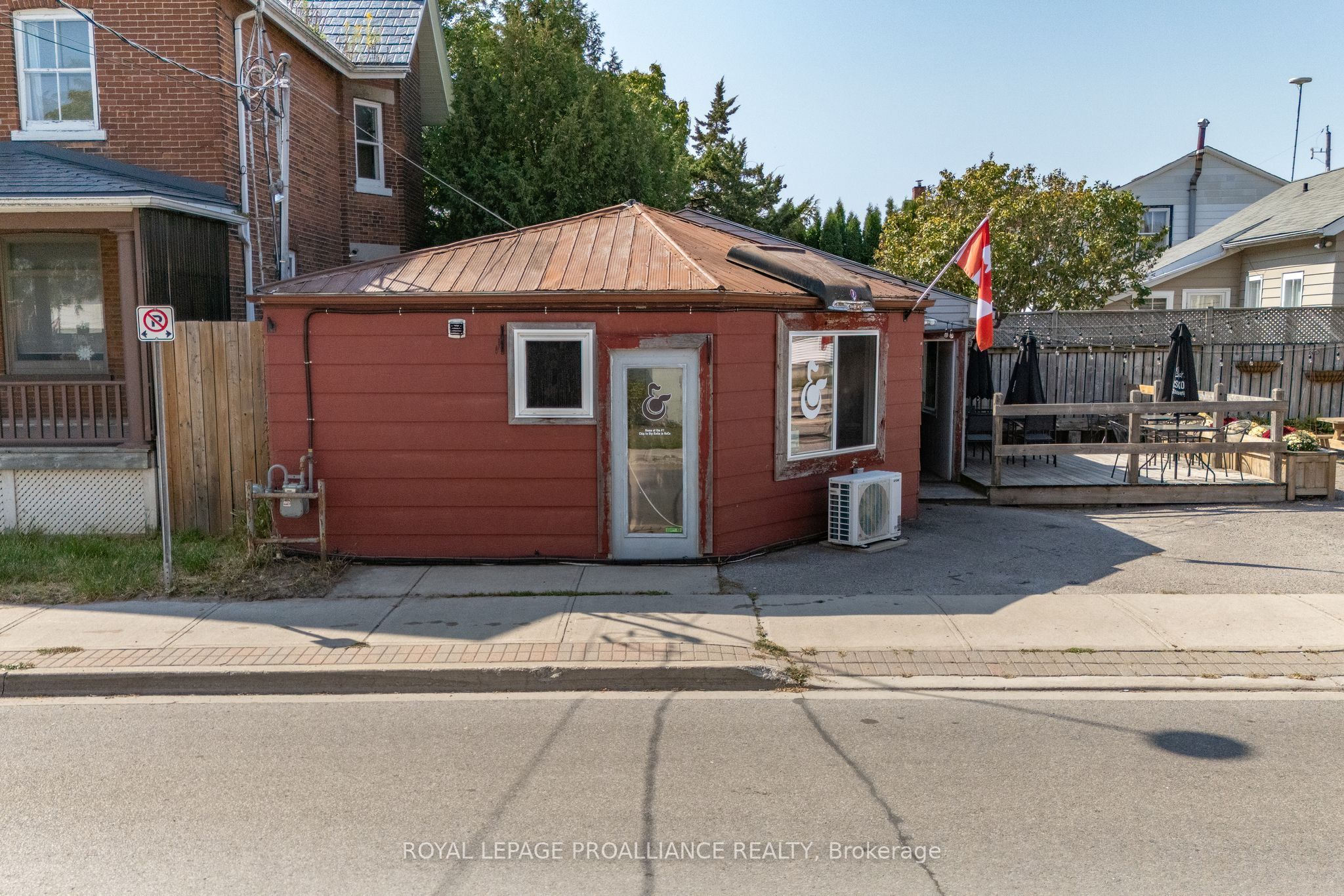 67 Orange St Property Photo 12