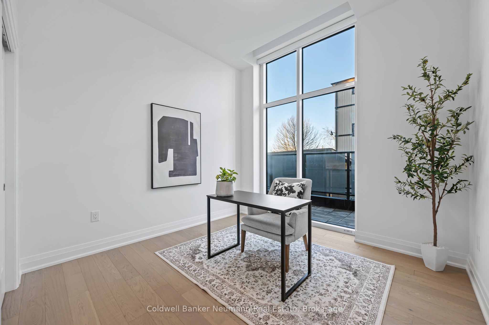 #101 - 71 Wyndham Street Property Photo 31