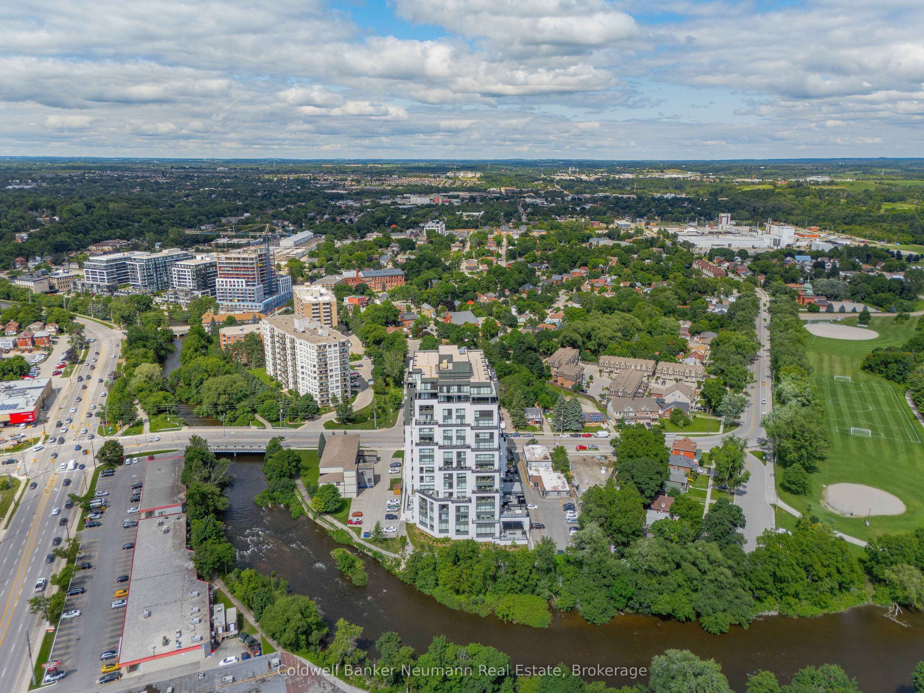 #101 - 71 Wyndham Street Property Photo 43