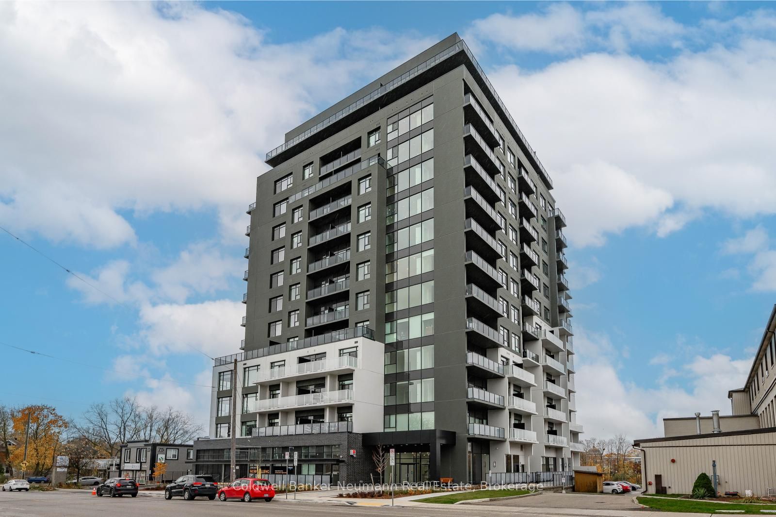 #101 - 71 Wyndham Street Property Photo 45