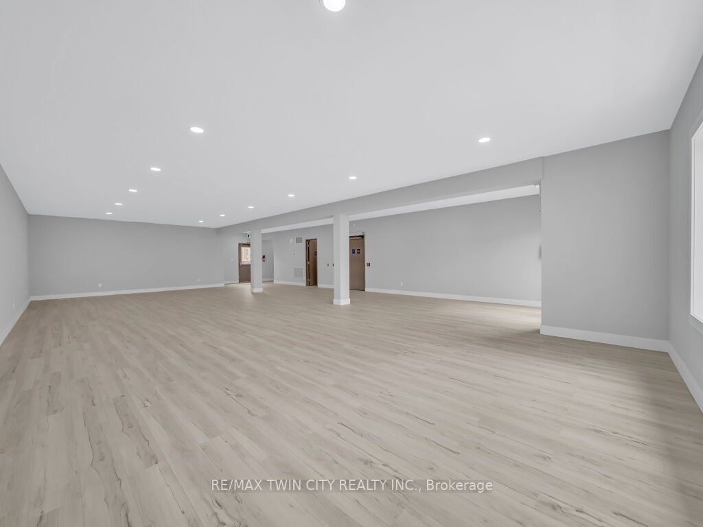 13 Bay Street Property Photo 10