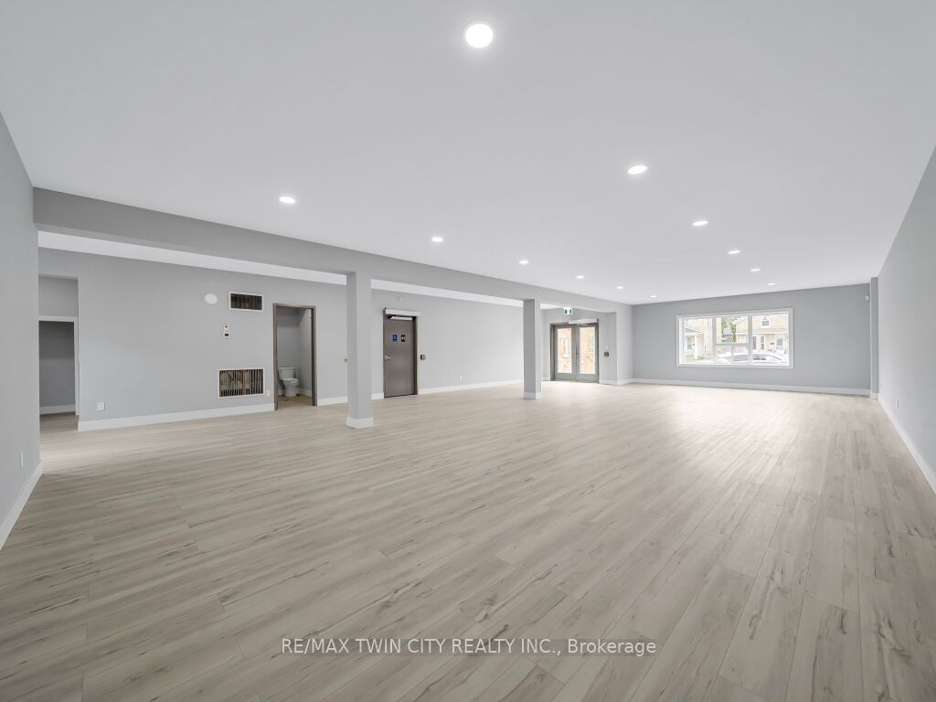 13 Bay Street Property Photo 11