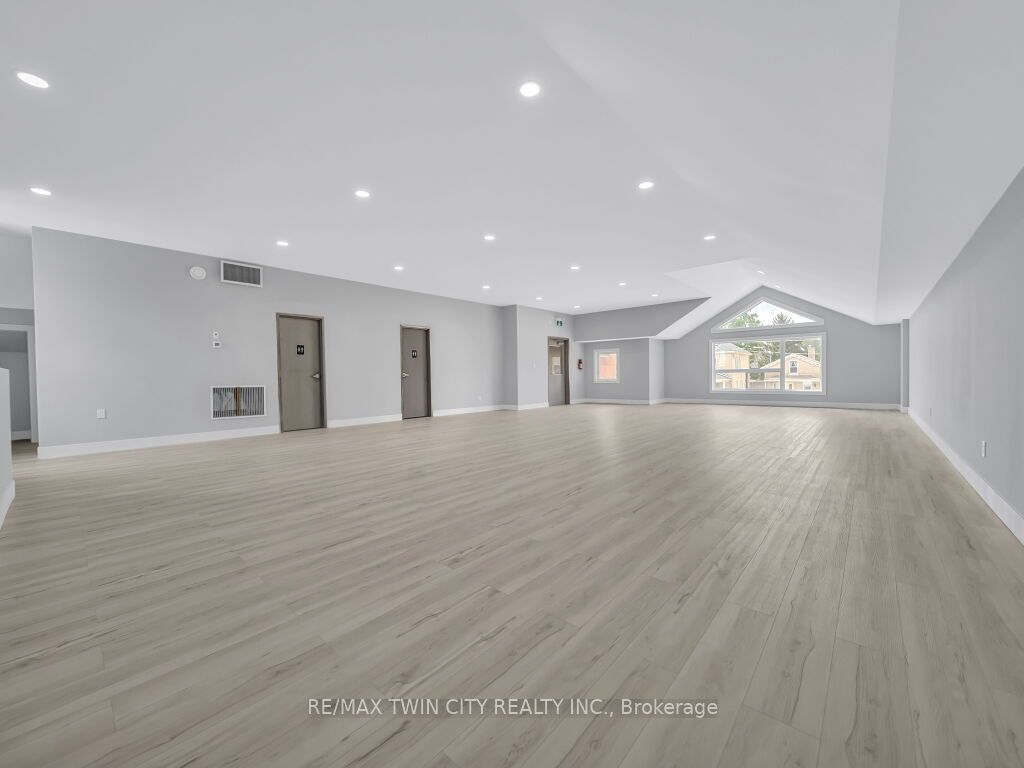 13 Bay Street Property Photo 24