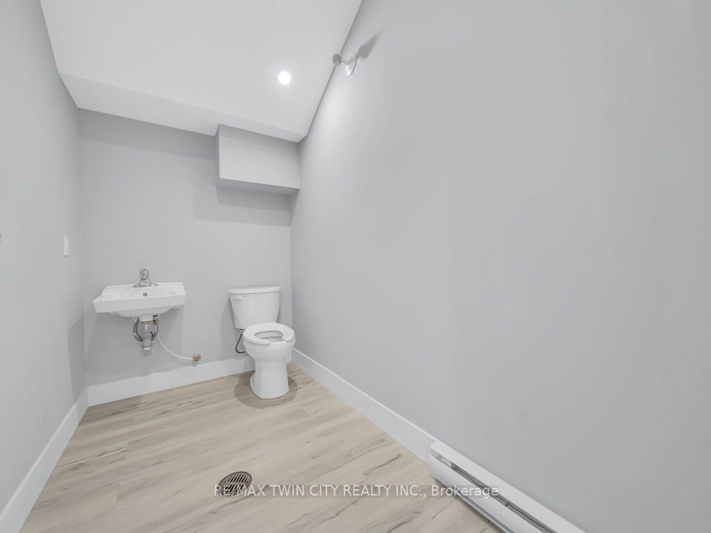13 Bay Street Property Photo 26