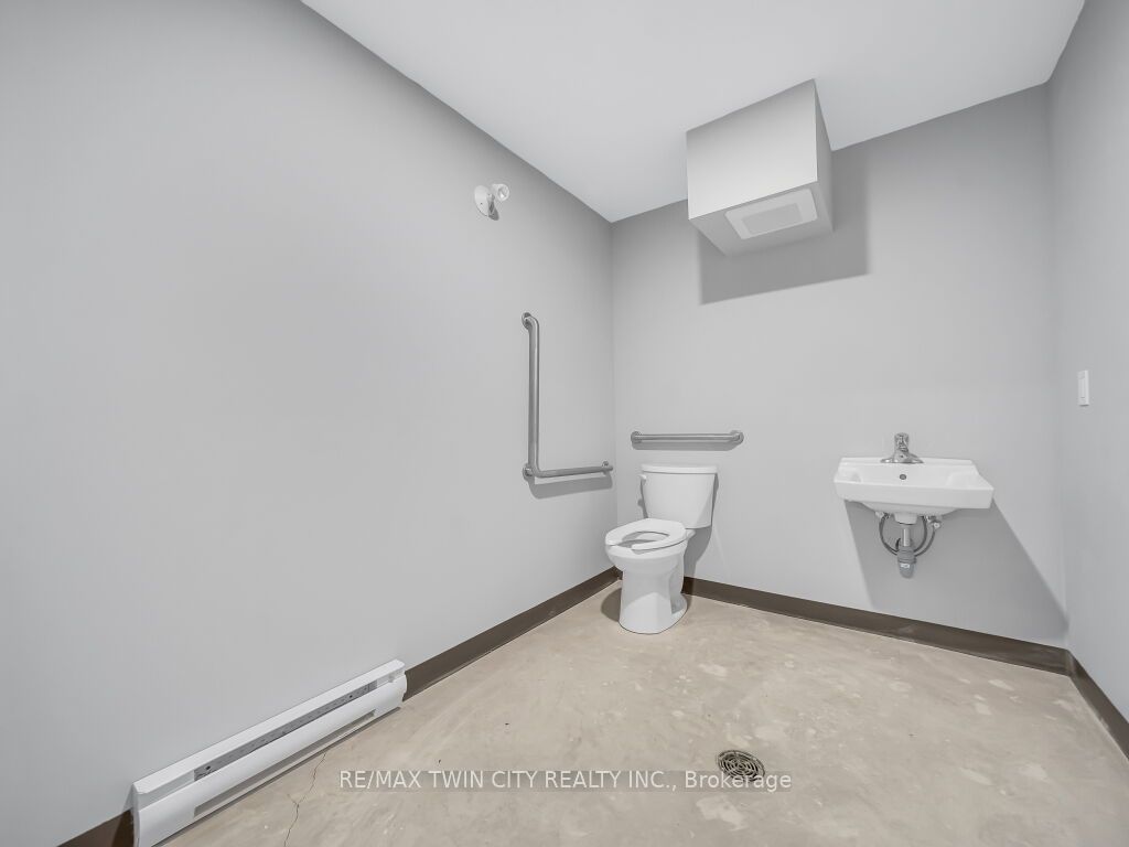 13 Bay Street Property Photo 31