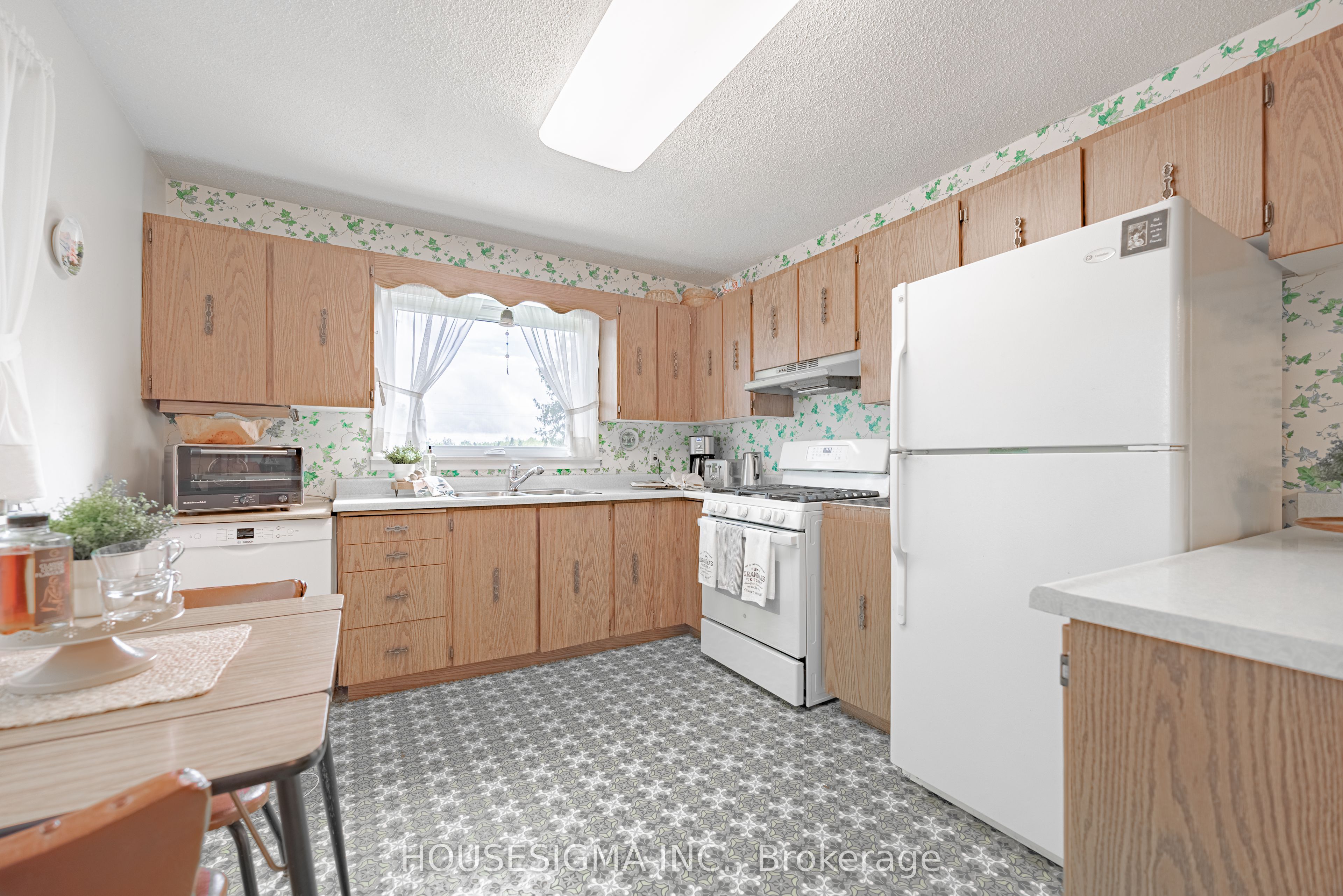 7470 Highway 35 N/a Property Photo 14