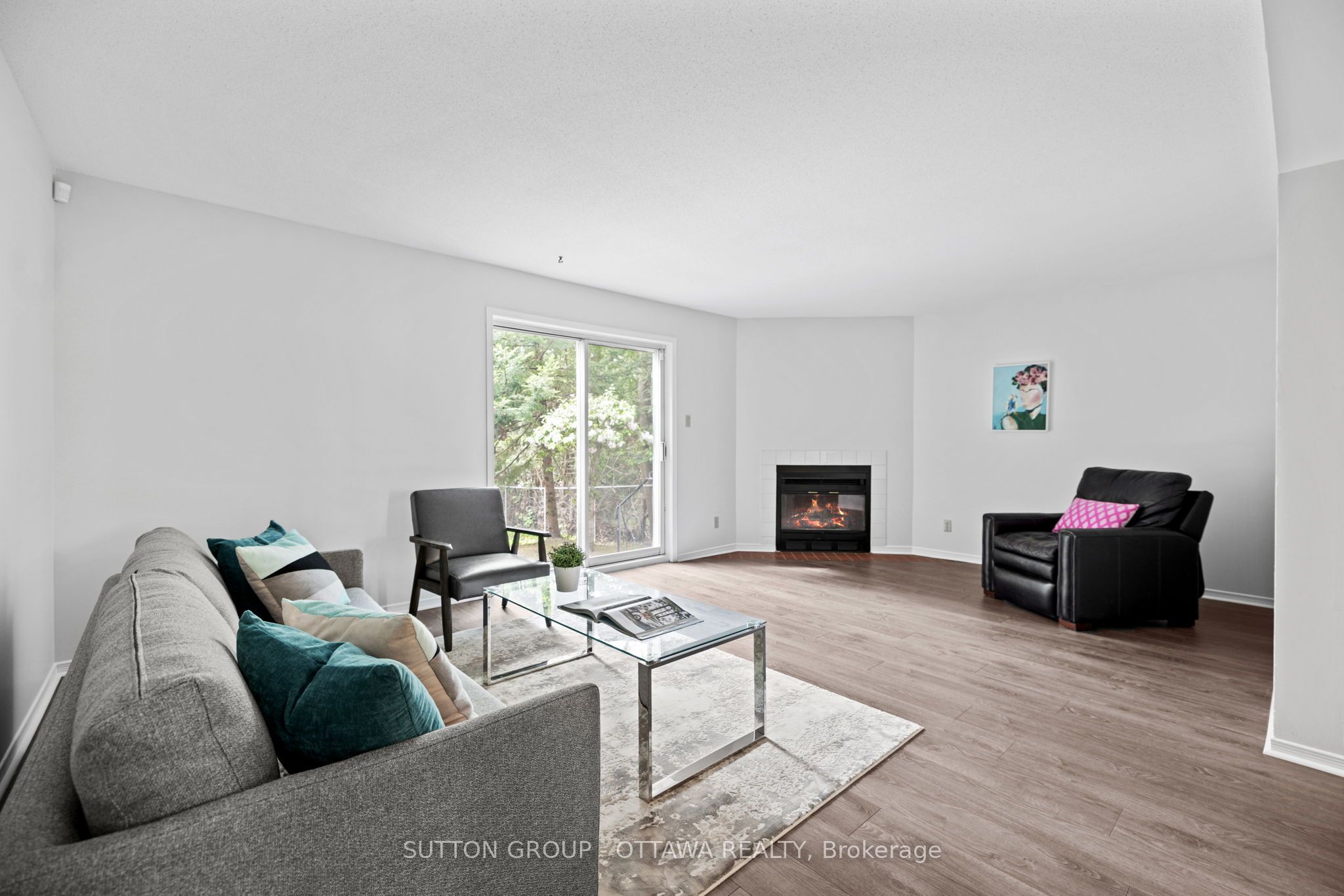 218 N Switzer Avenue Property Photo 5