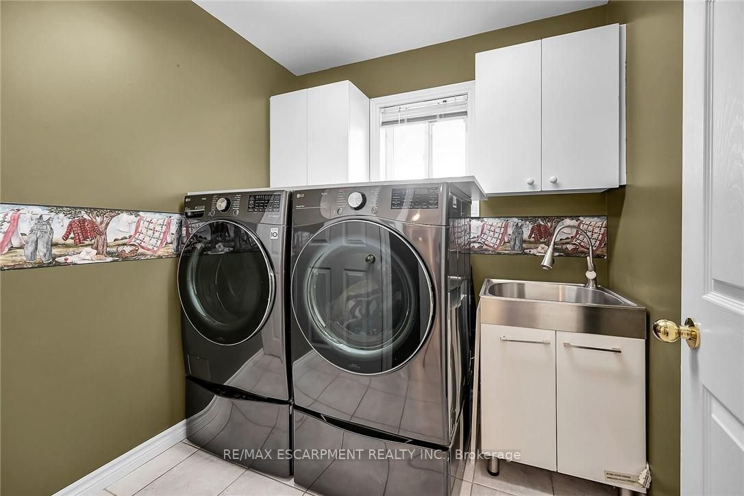 684 Upper Horning Road Property Photo 17