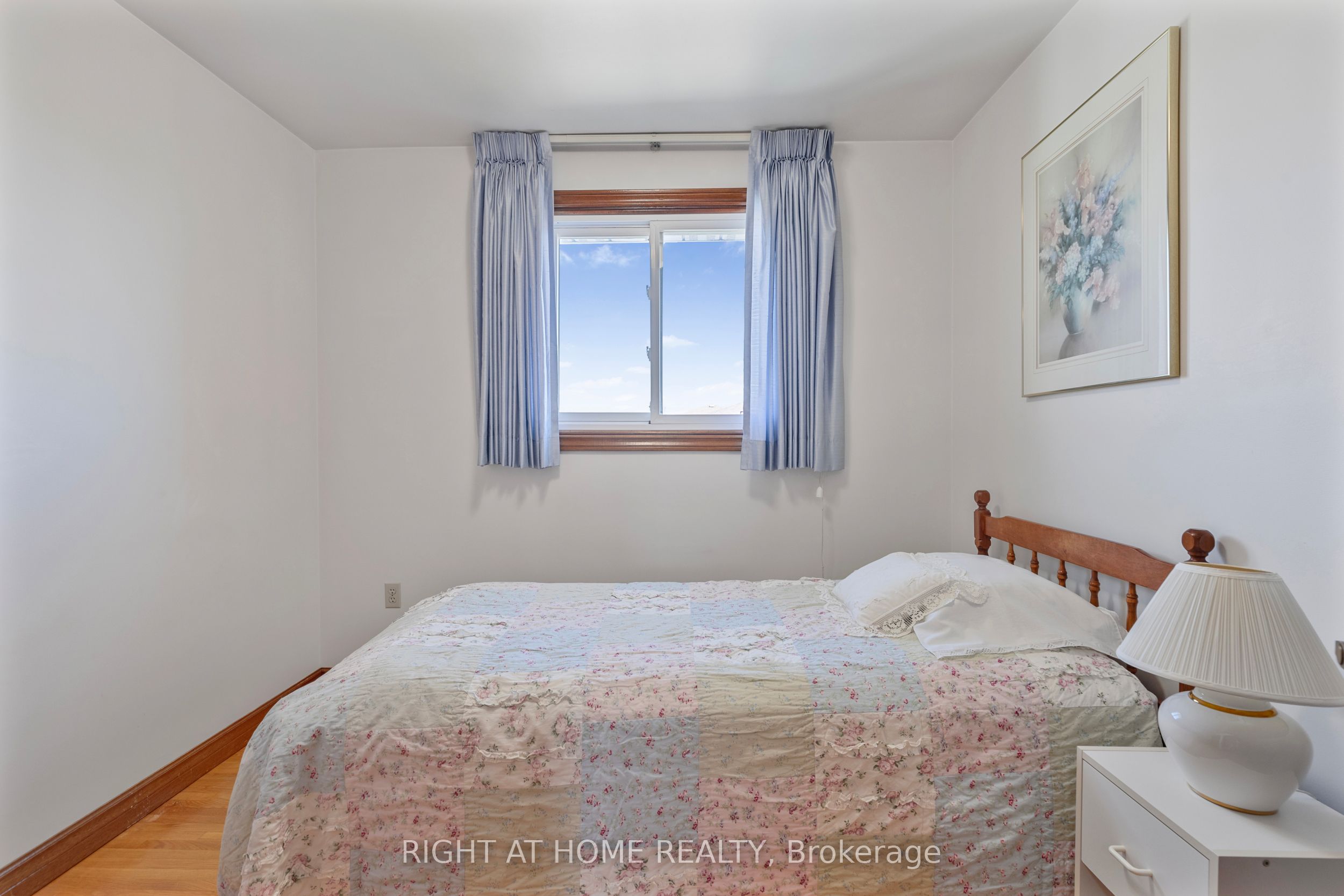212 Margaret Avenue Property Photo 23