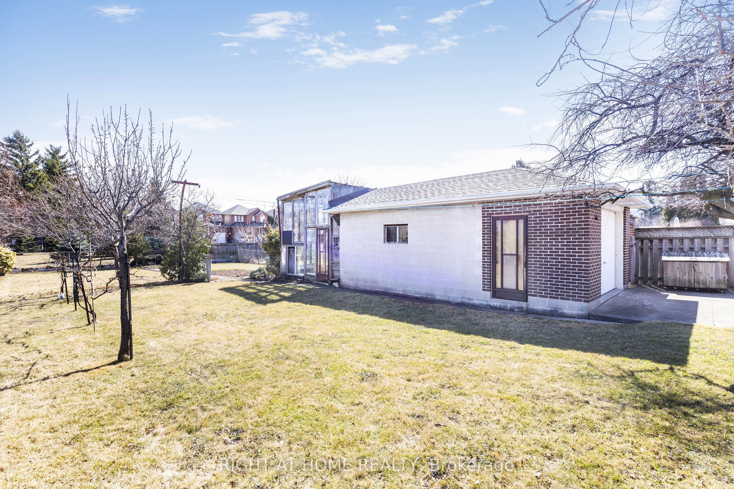 212 Margaret Avenue Property Photo 45