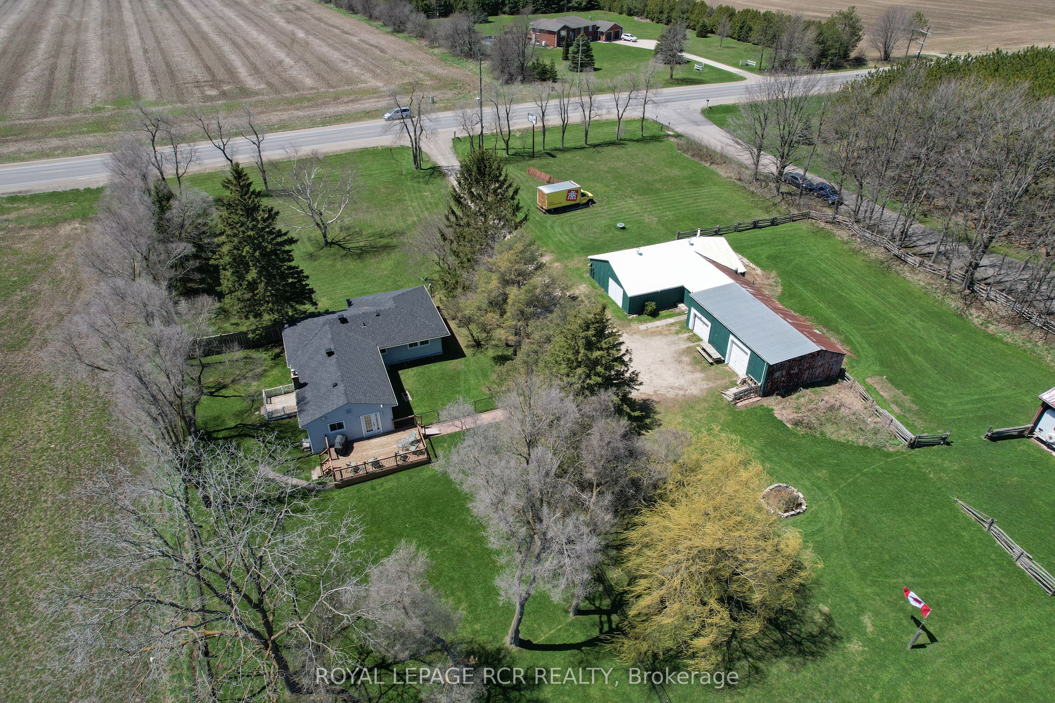 516483 County Road 124 N/a Property Photo 1