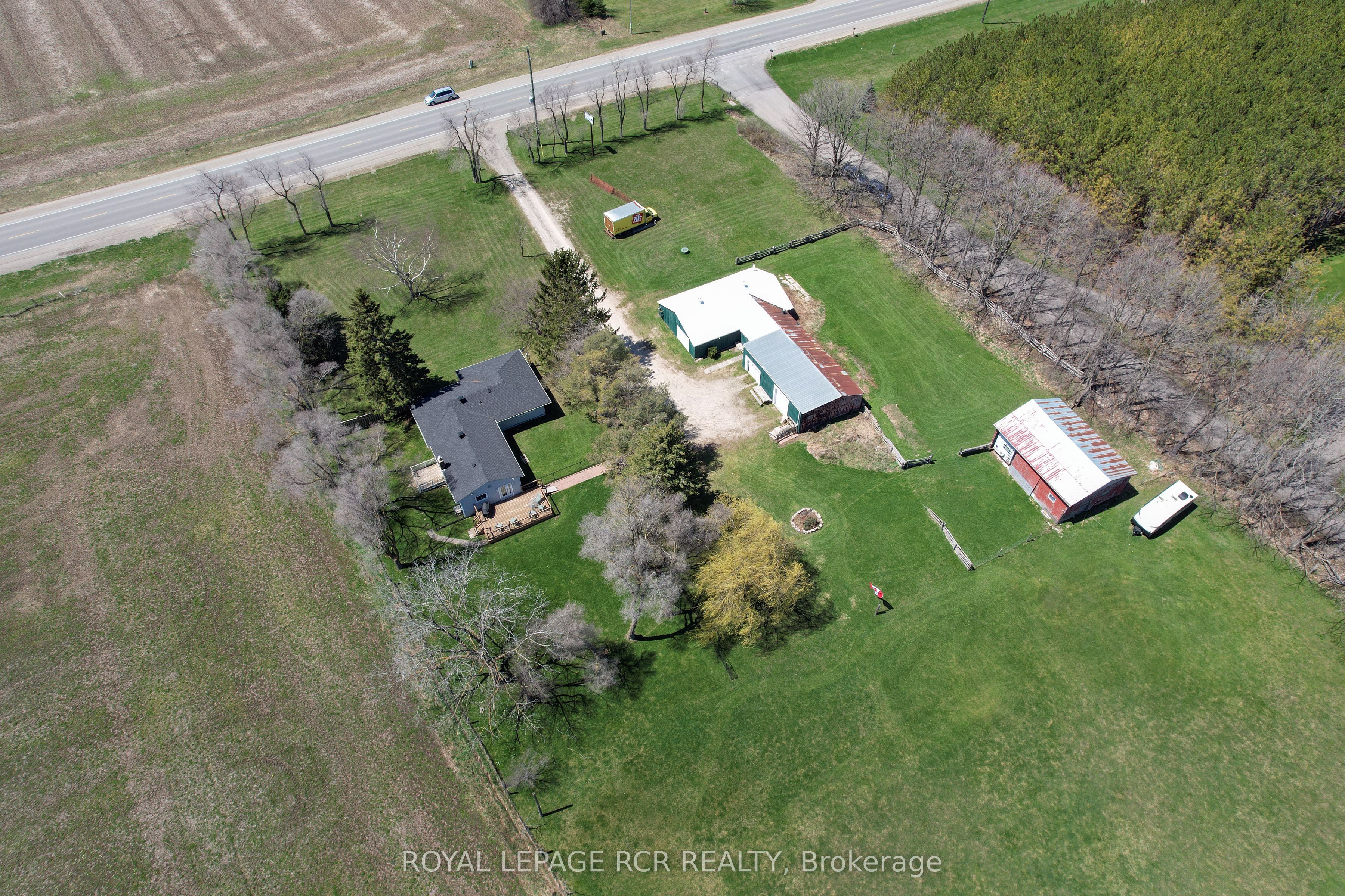 516483 County Road 124 N/a Property Photo 6