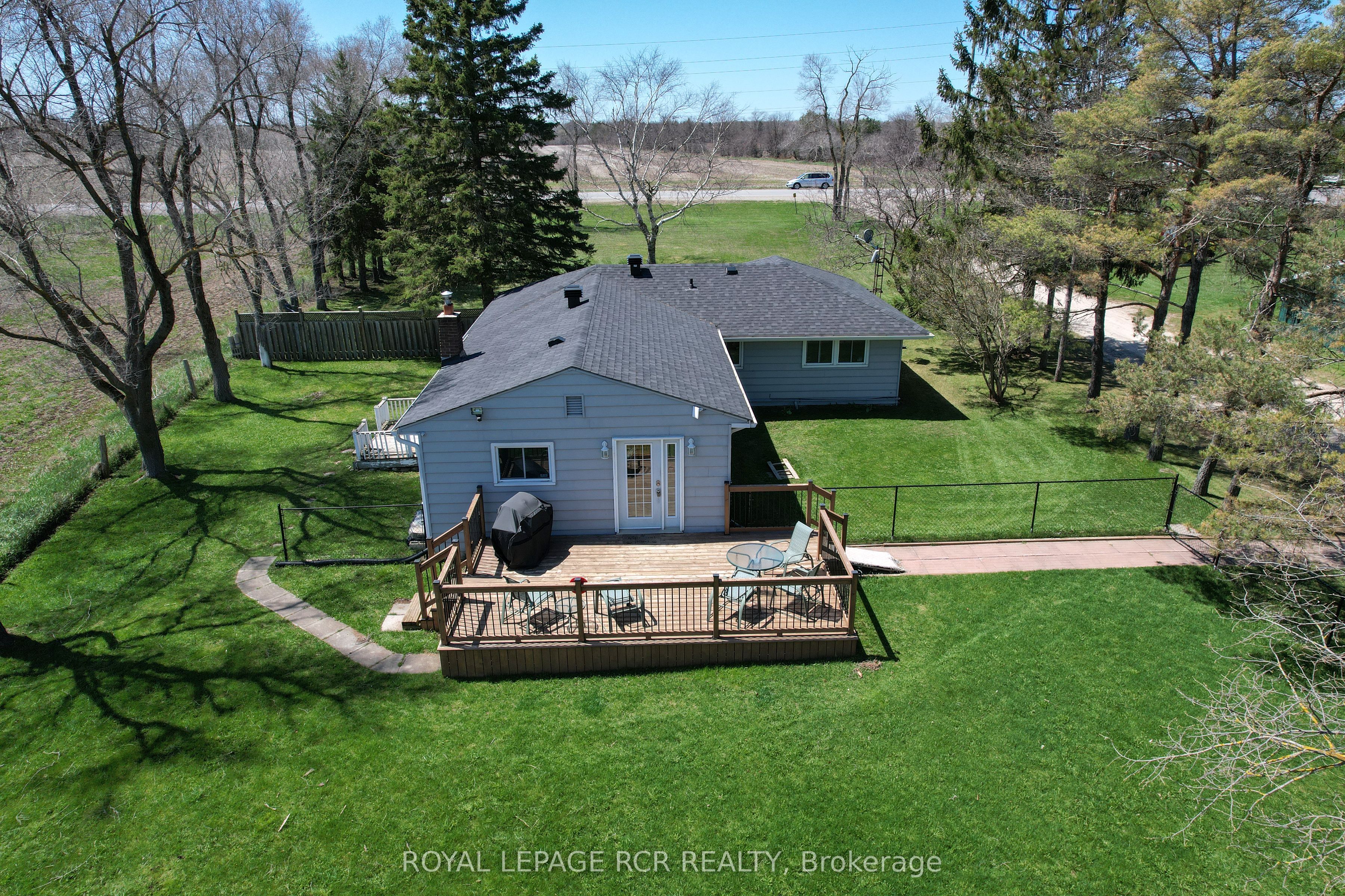 516483 County Road 124 N/a Property Photo 8