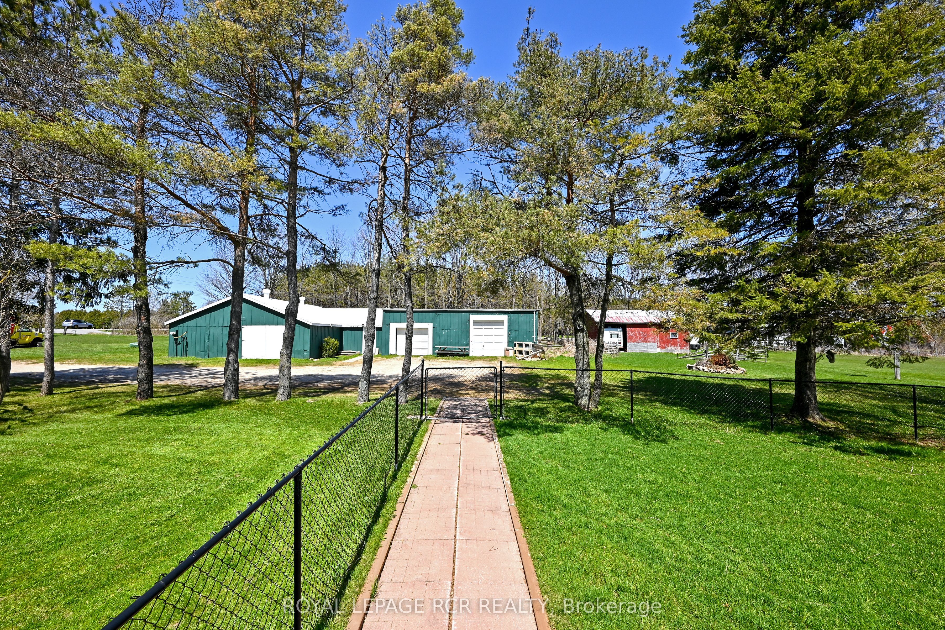 516483 County Road 124 N/a Property Photo 10