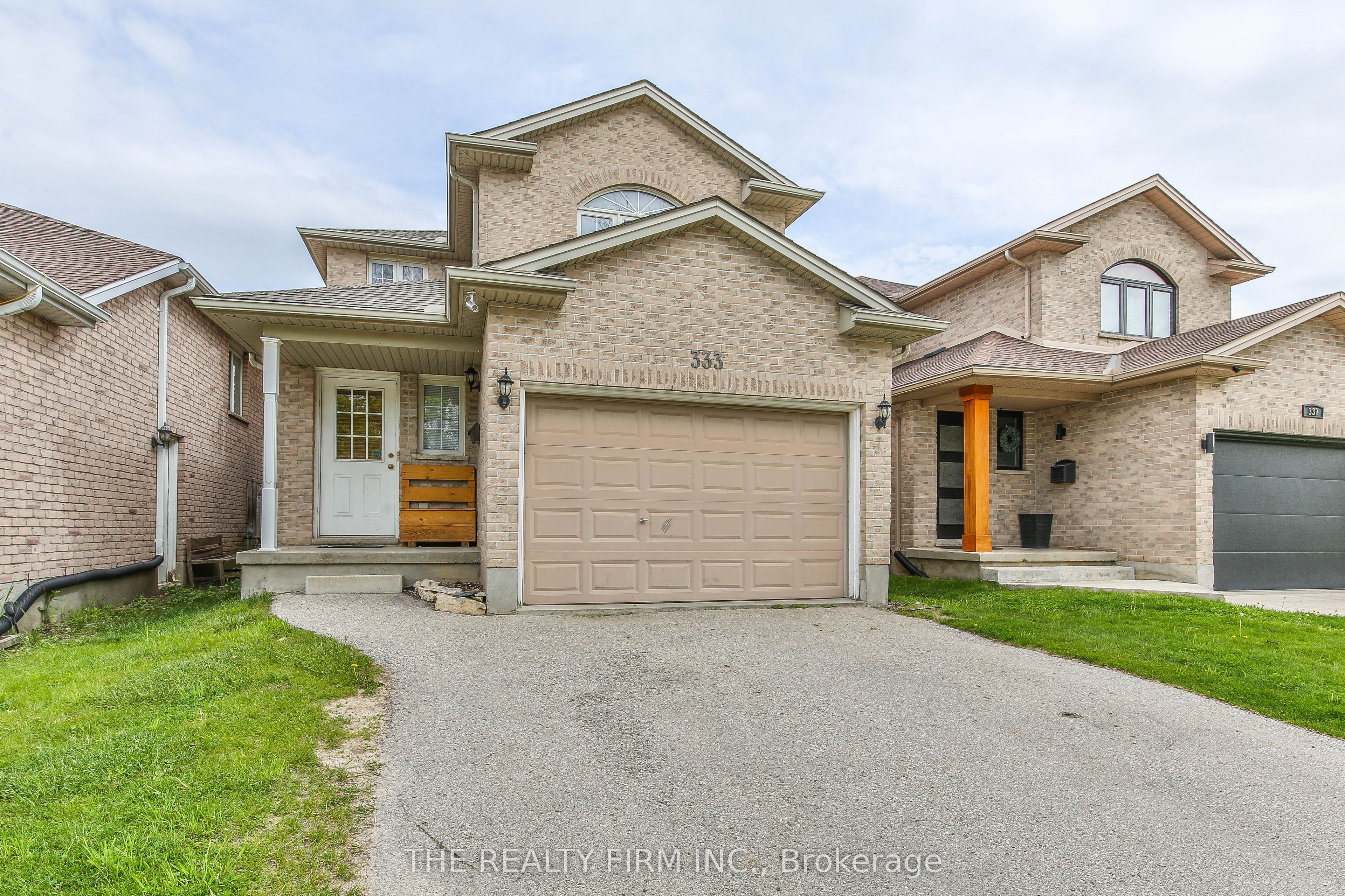 333 Exmouth Circle Property Photo 2