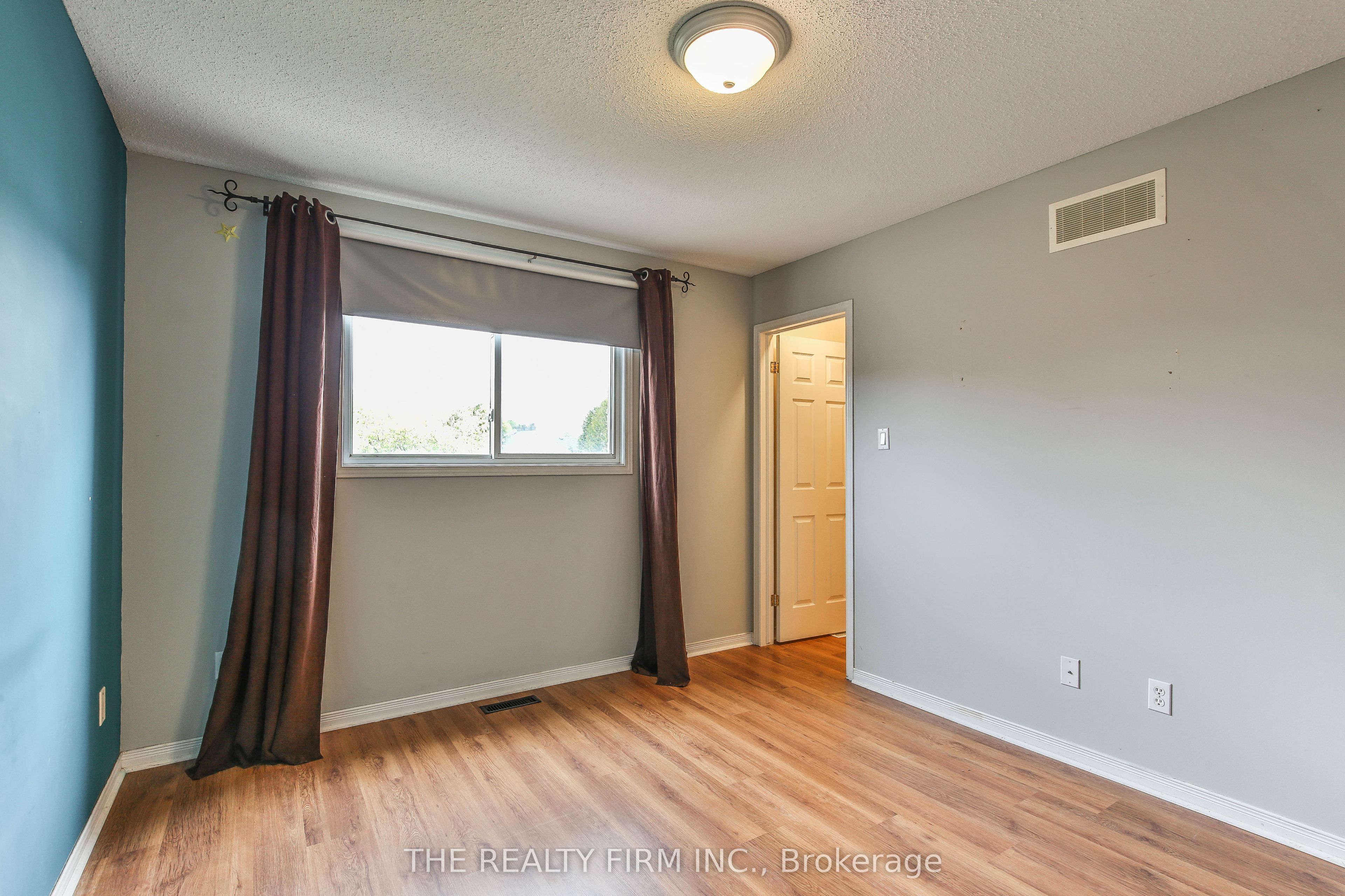 333 Exmouth Circle Property Photo 13