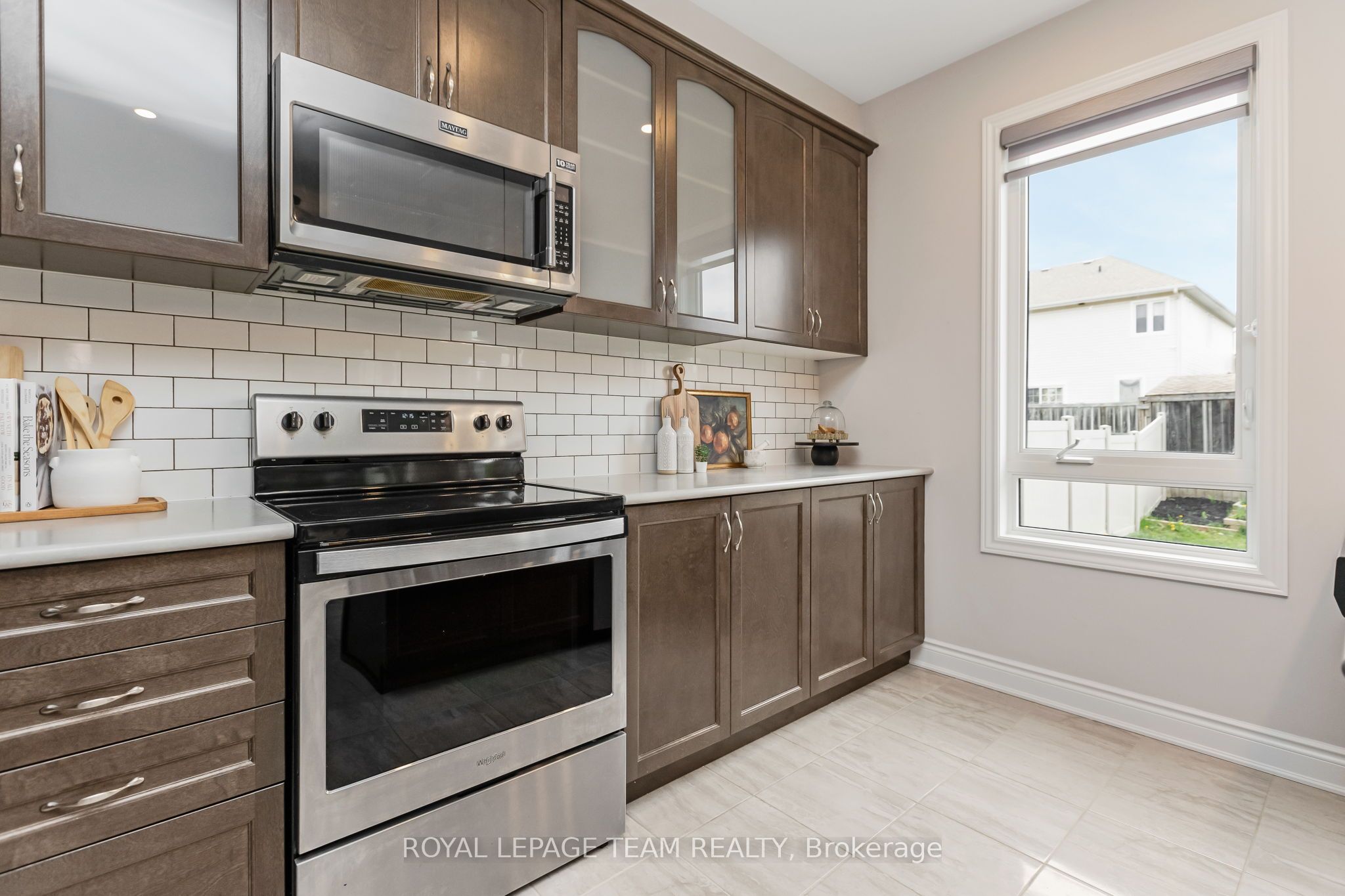633 Parade Drive Property Photo 15