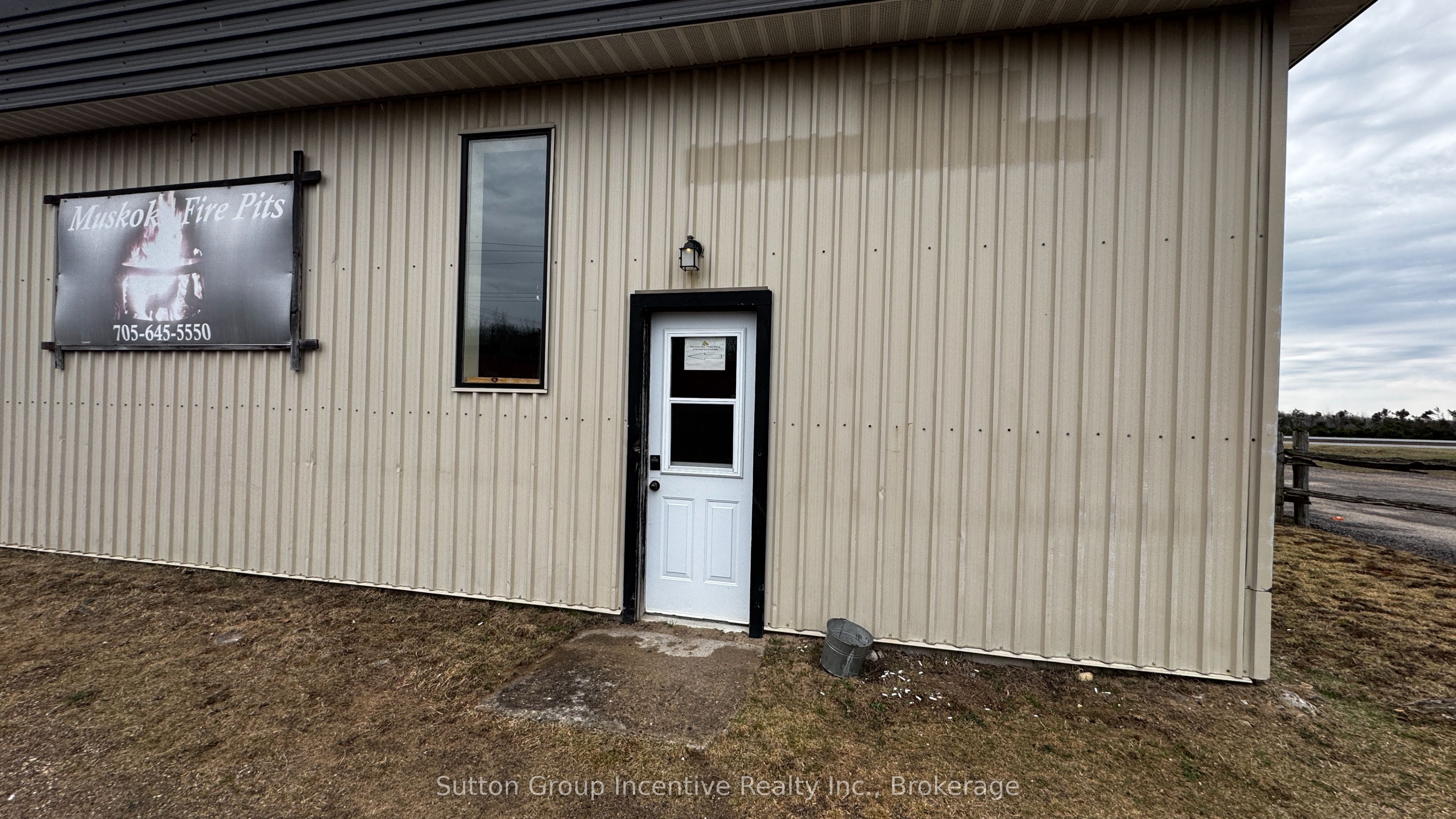 1676 Winhara Road Orange Property Photo 2
