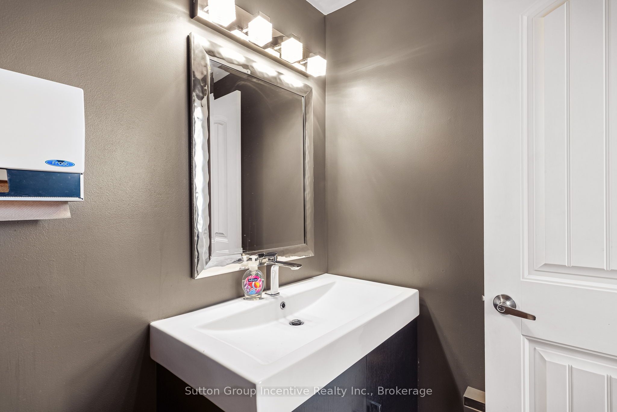 1676 Winhara Road Orange Property Photo 13