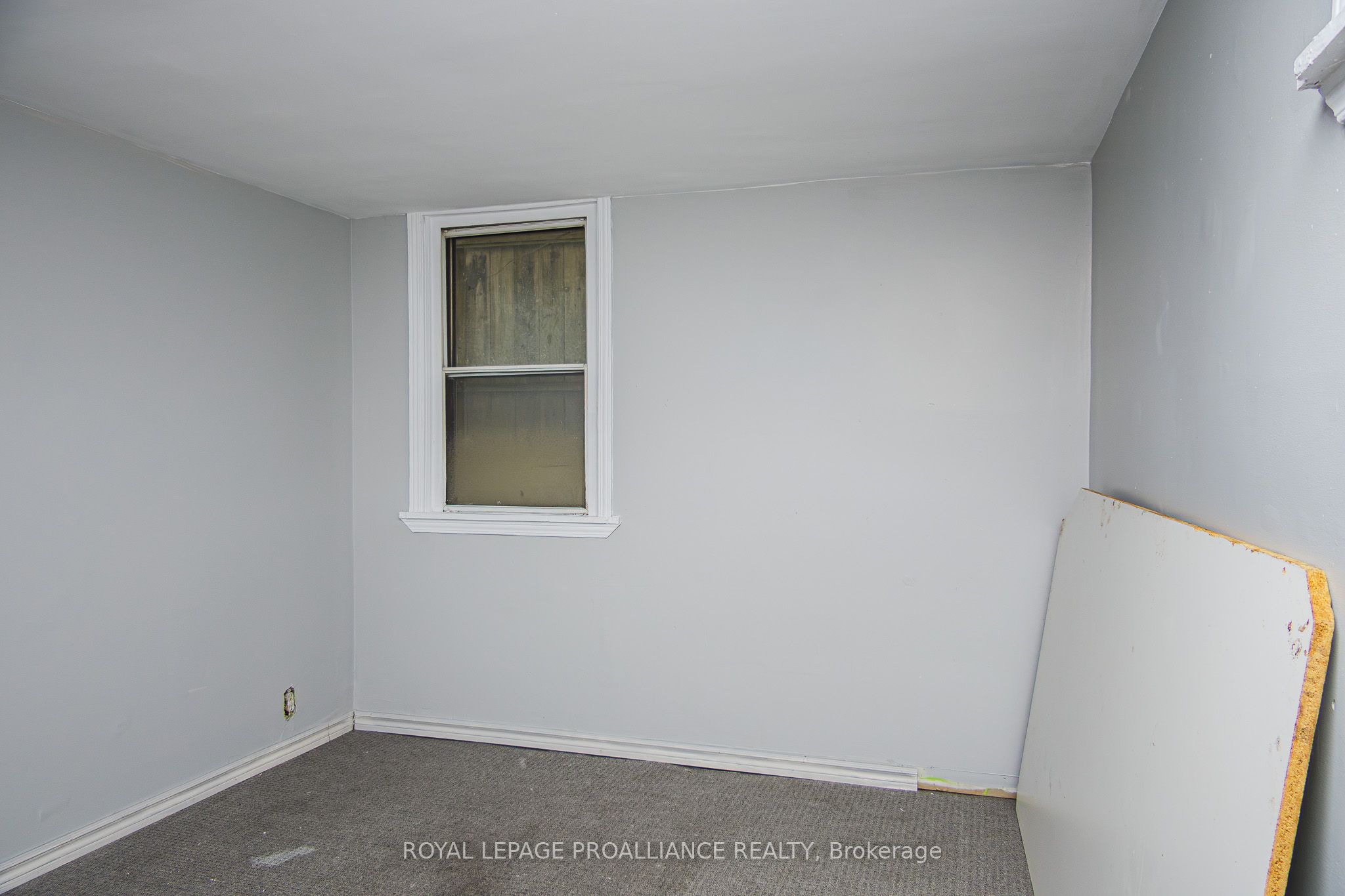 #b - 83 Lorne Avenue Property Photo 7