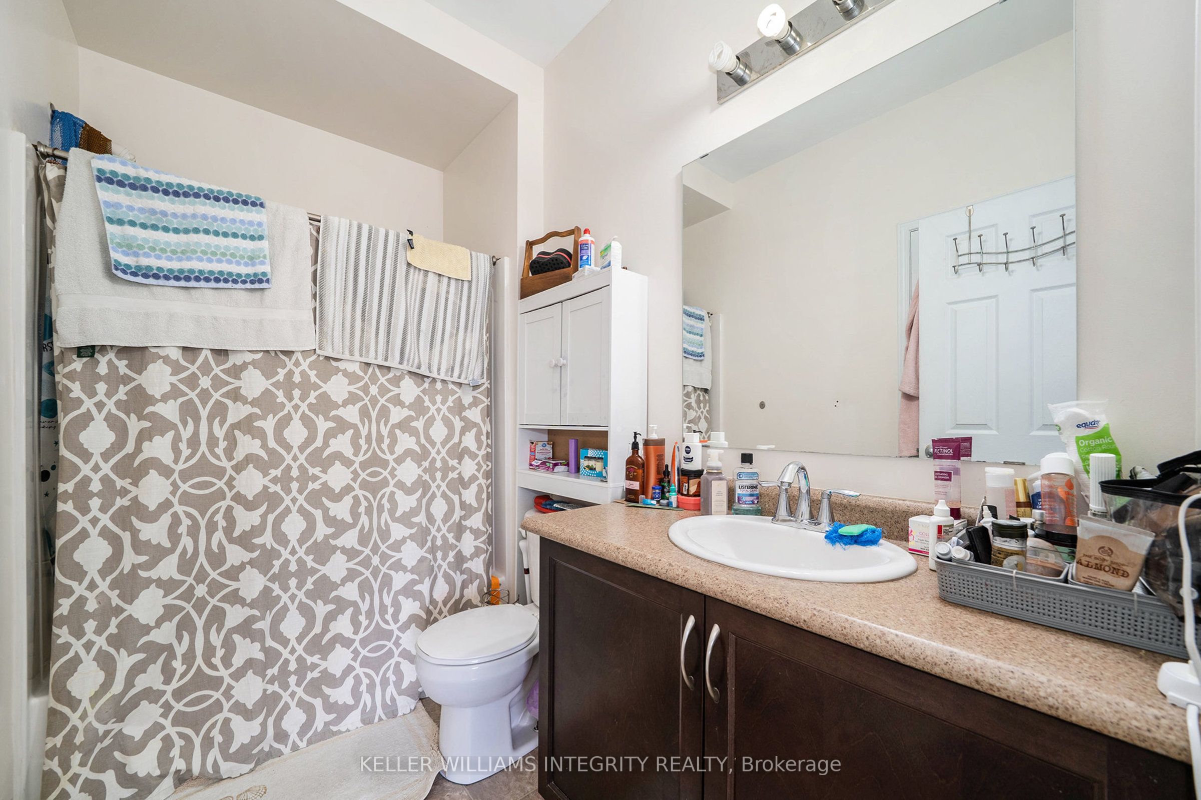 256 Espin Heights Property Photo 13