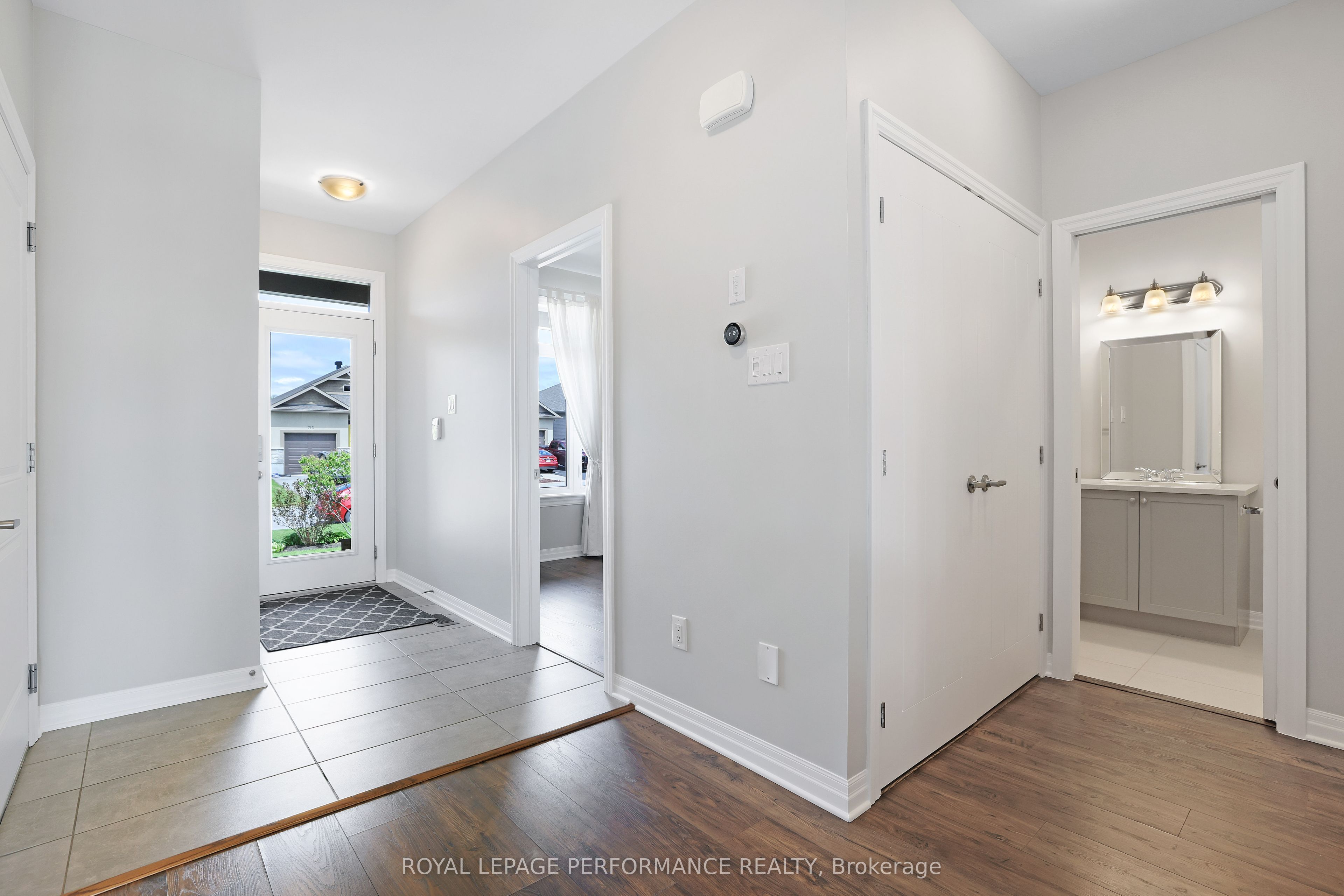 710 Maurice Stead Street Property Photo 6