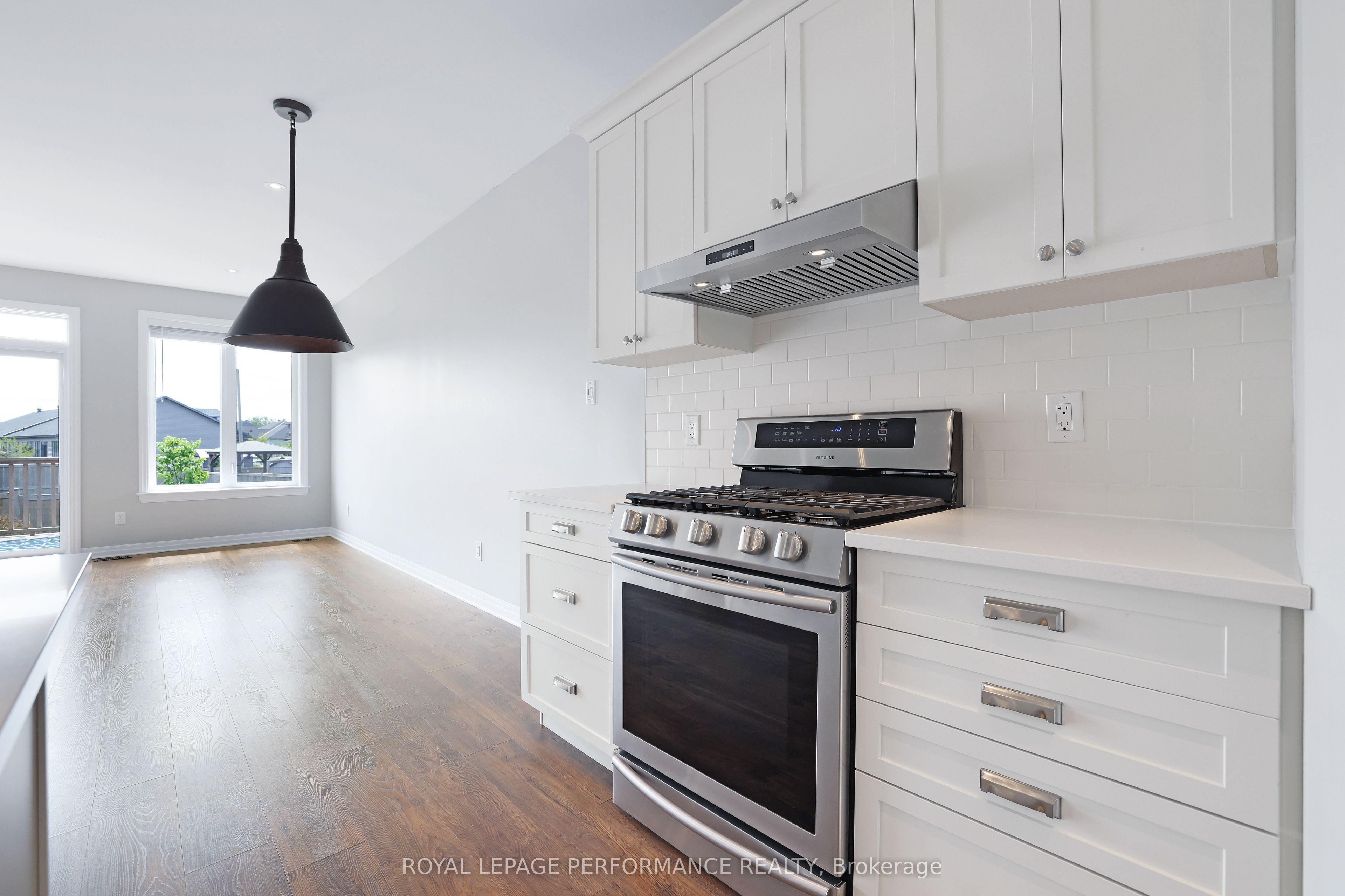 710 Maurice Stead Street Property Photo 11