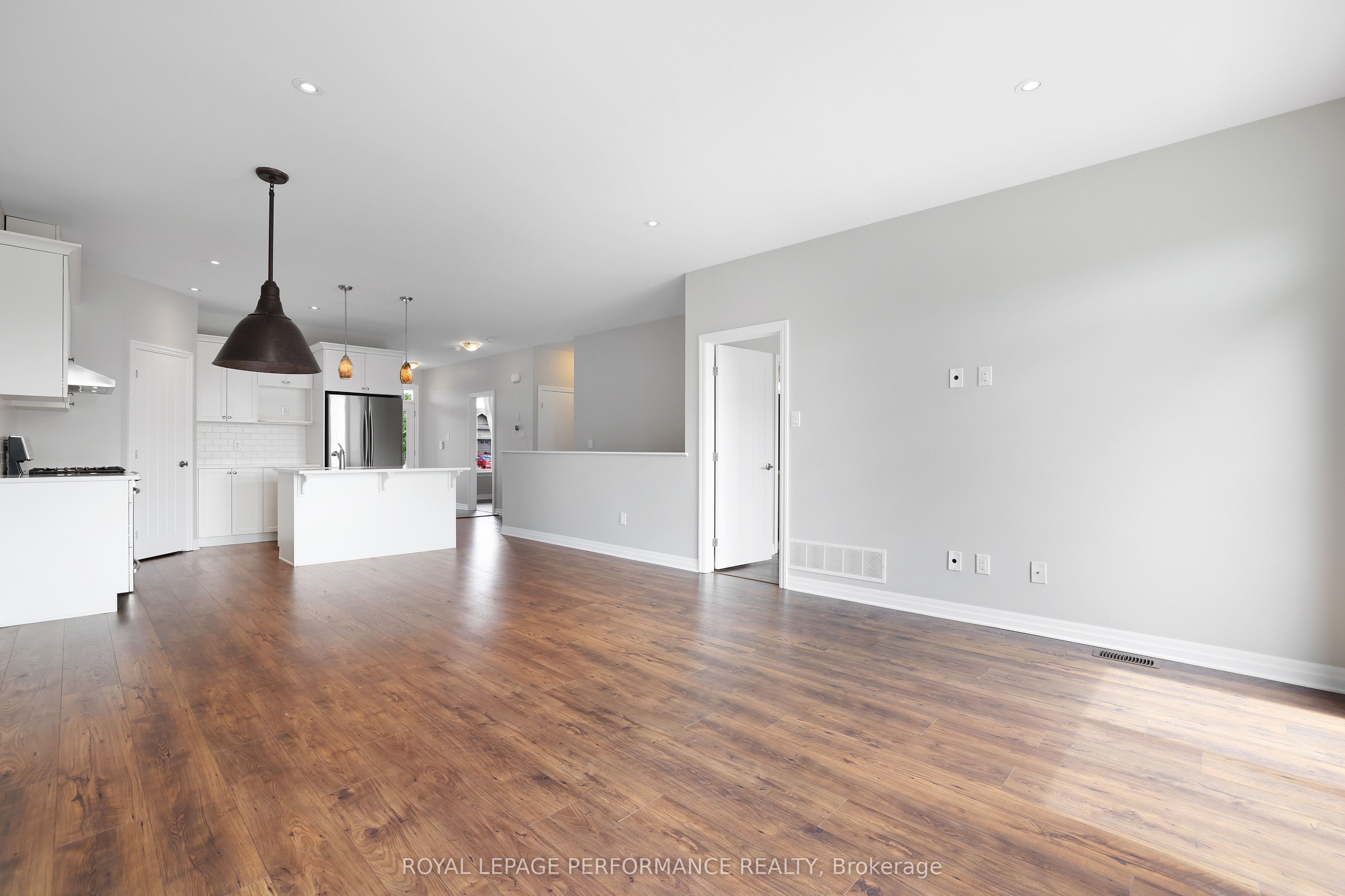 710 Maurice Stead Street Property Photo 14