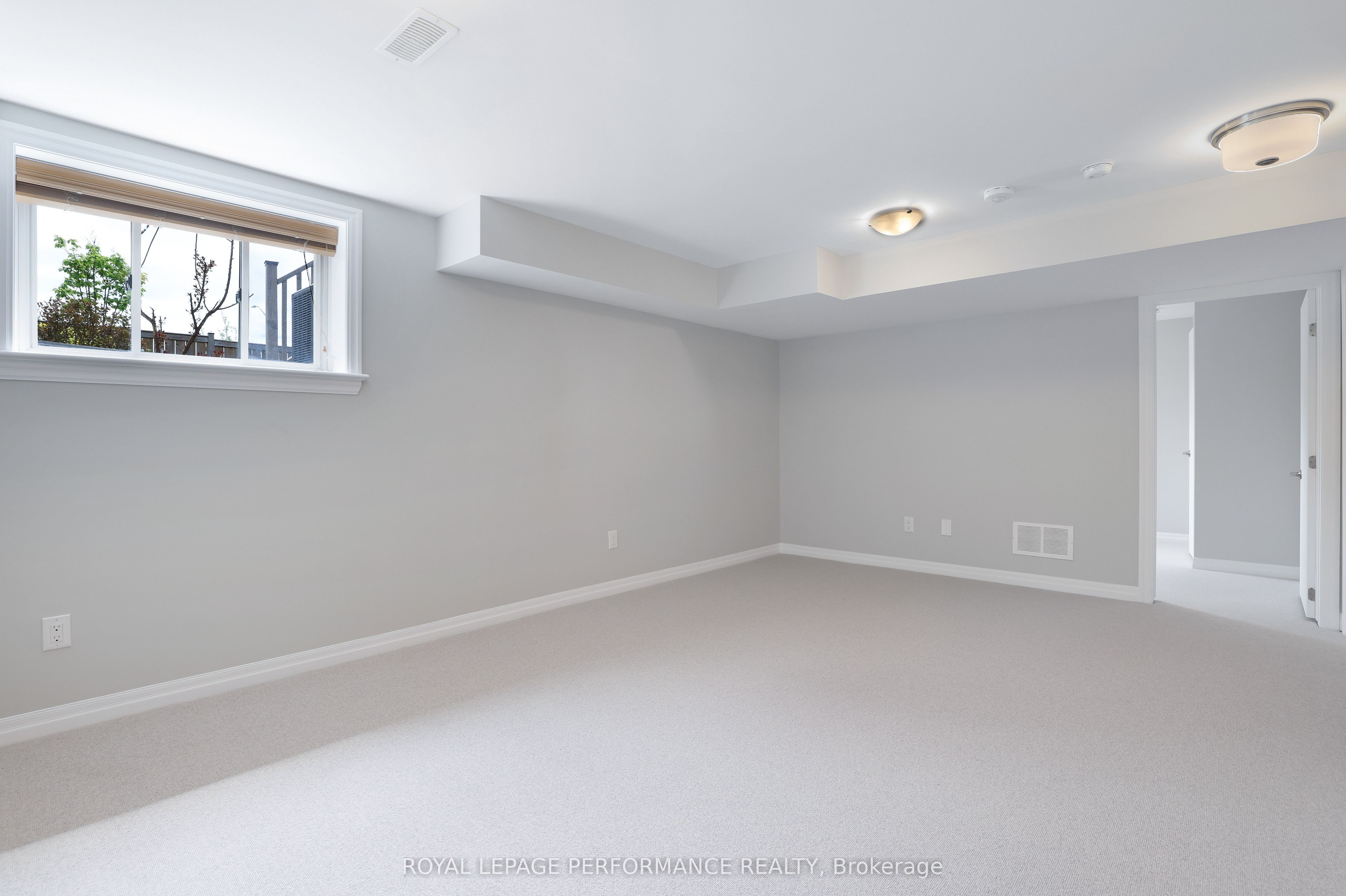 710 Maurice Stead Street Property Photo 27