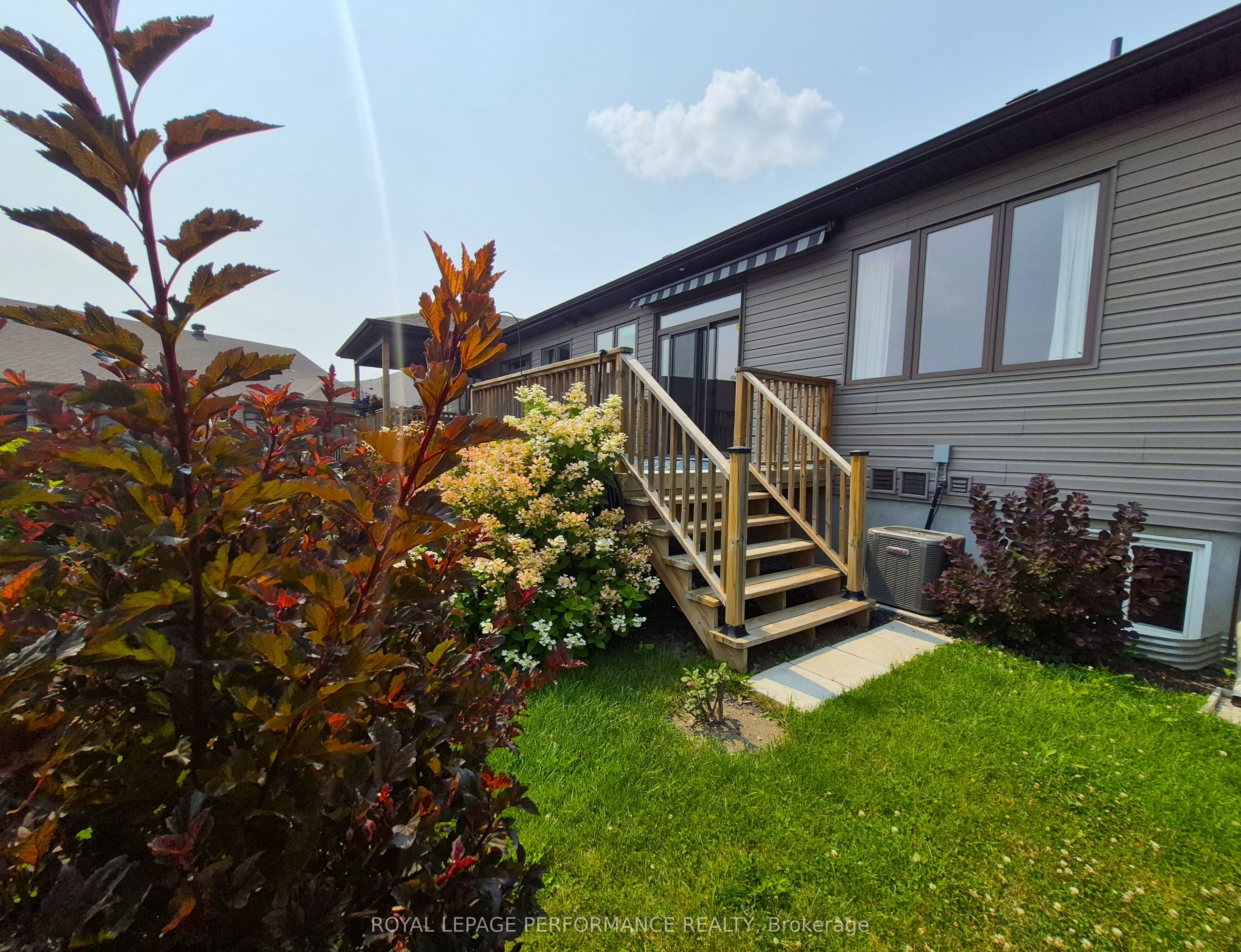 710 Maurice Stead Street Property Photo 30