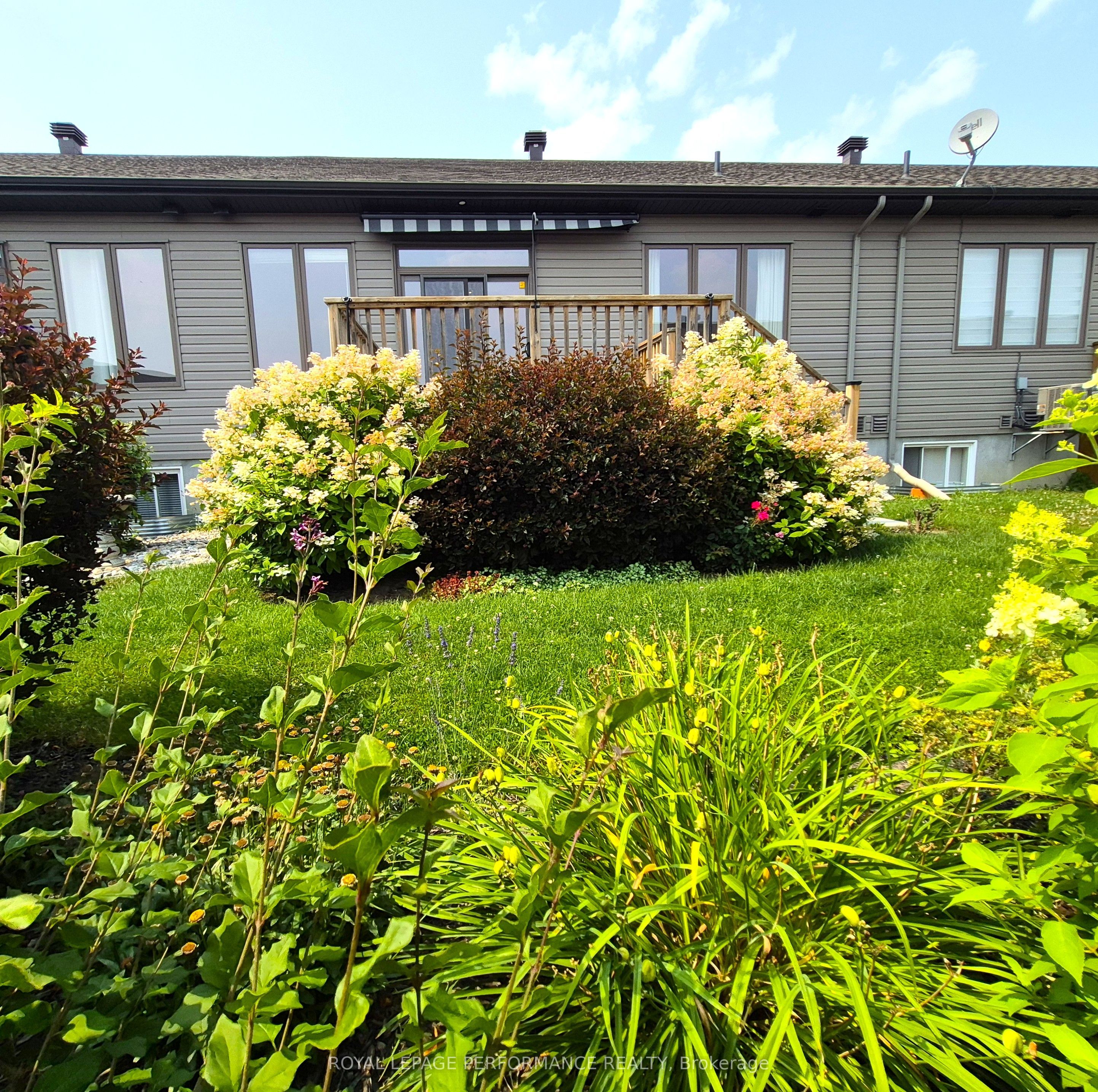 710 Maurice Stead Street Property Photo 31