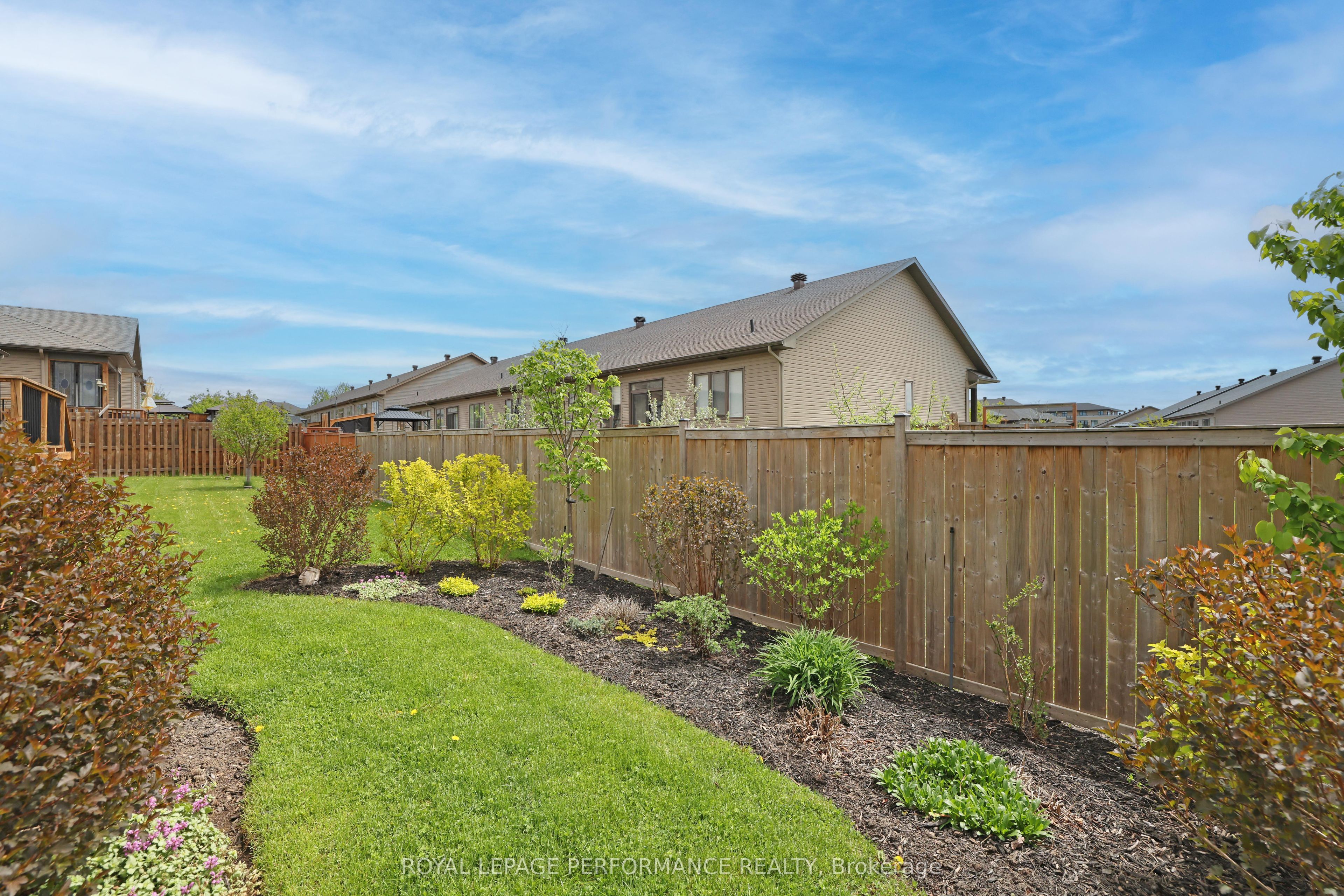 710 Maurice Stead Street Property Photo 32