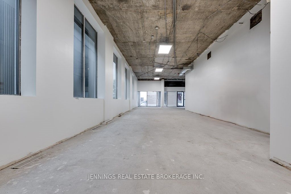 141 Laurier Avenue W 101 Property Photo 4