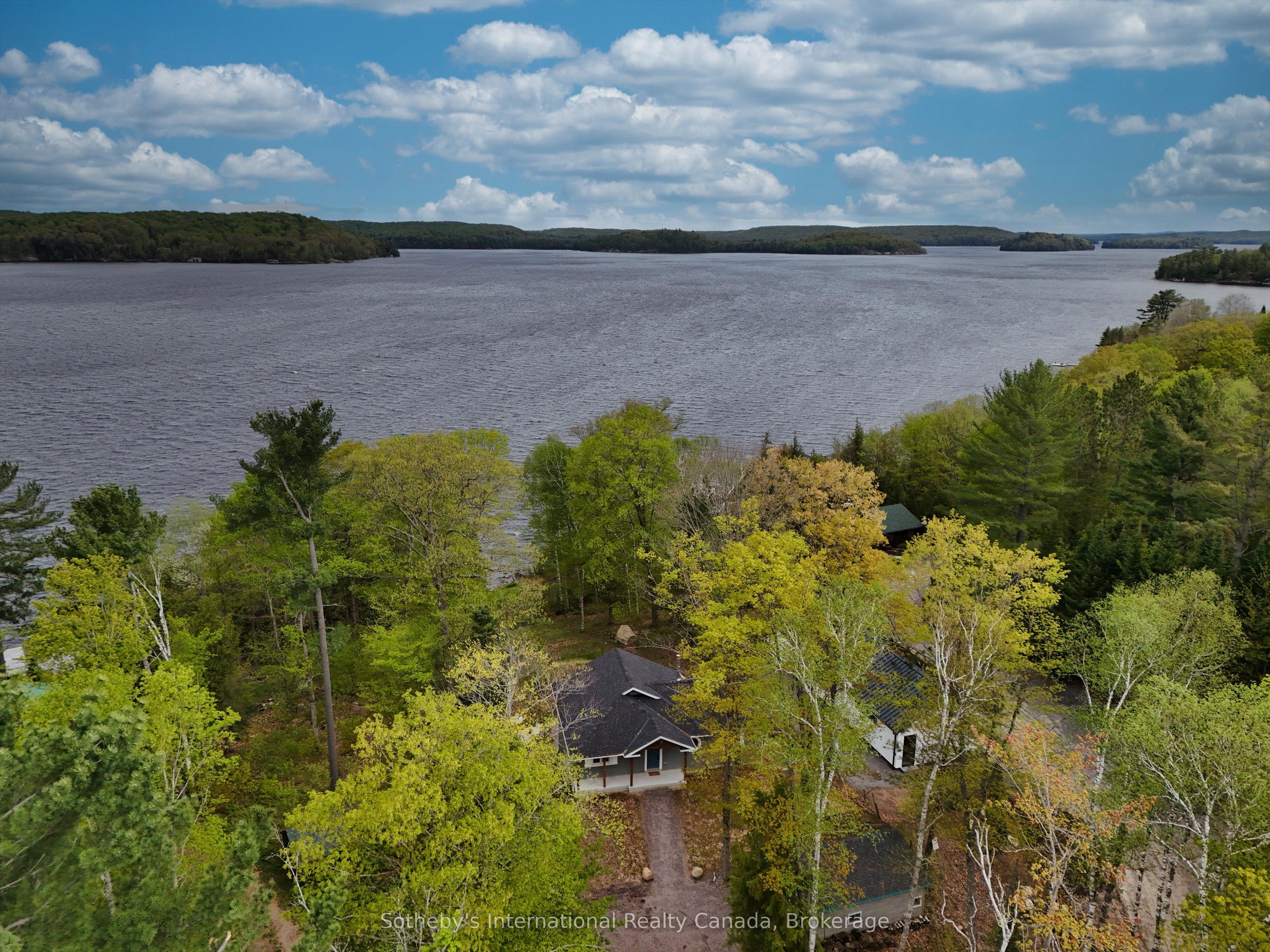 ##2 - 3179 Muskoka Road 117 Property Photo 8