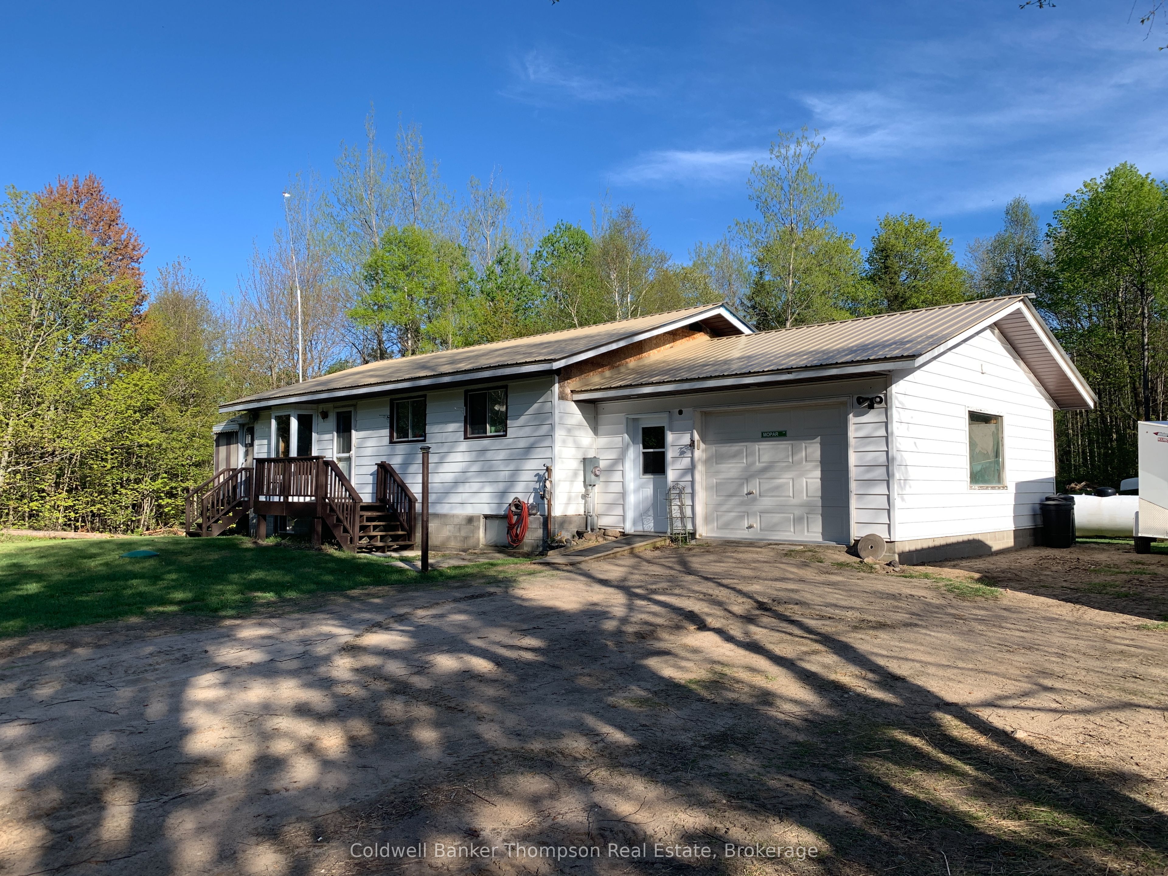 51 Chrest Drive Property Photo 1