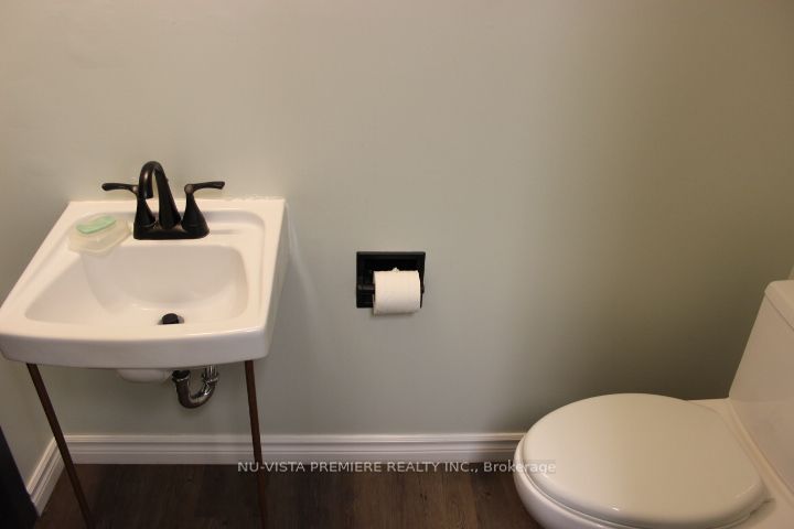 247 Main Street Property Photo 11