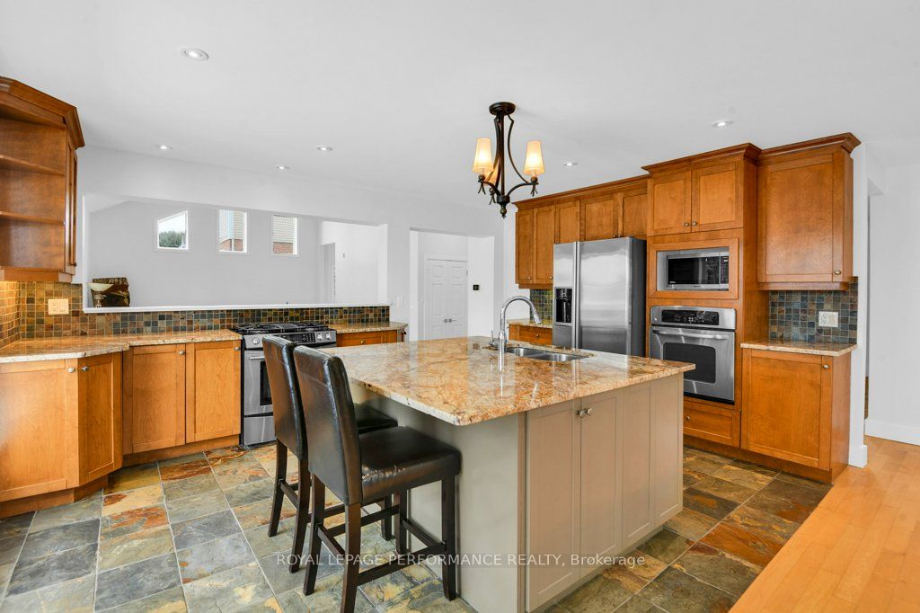 6099 James Bell Drive Property Photo 11